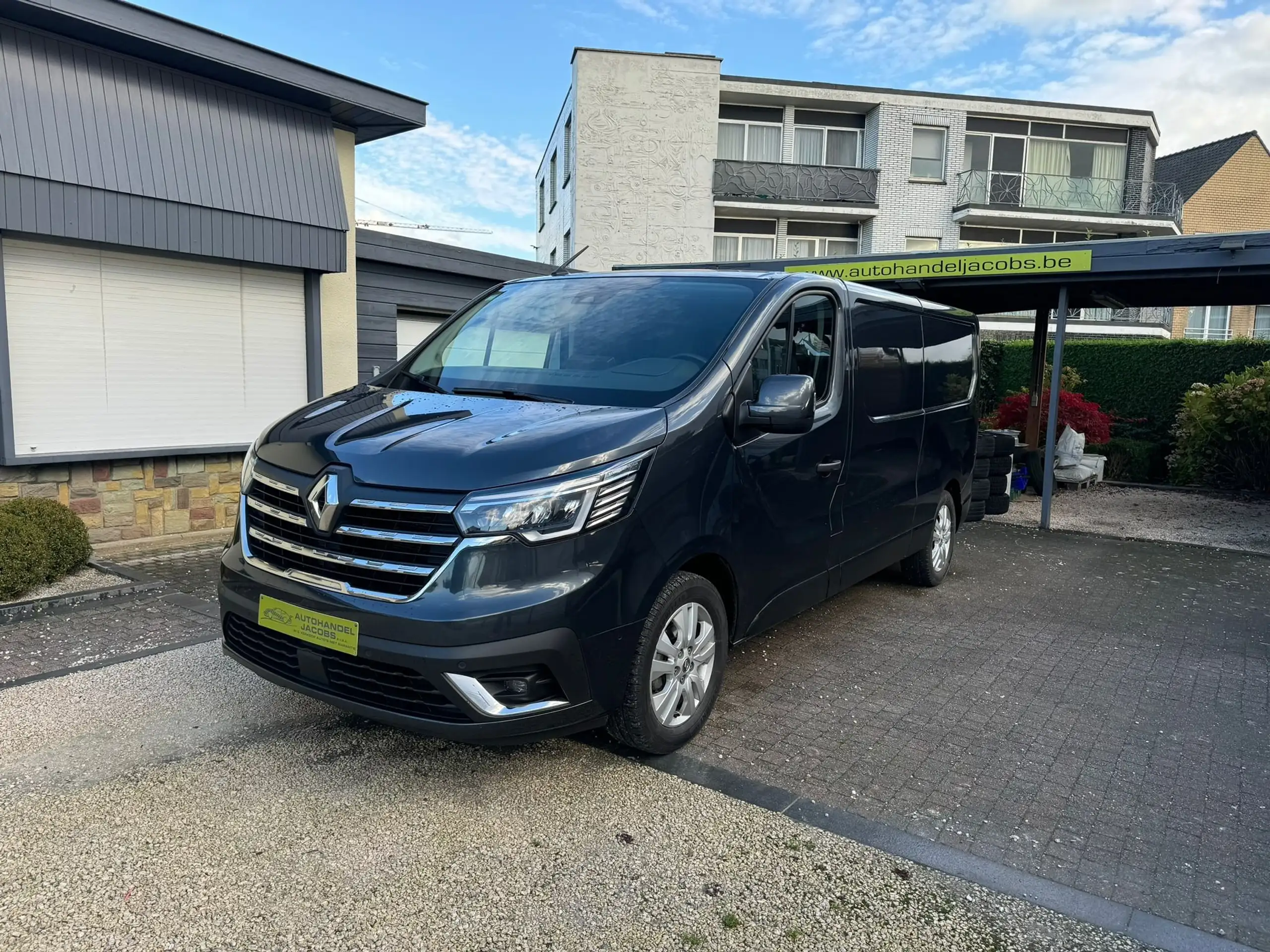 Renault - Trafic