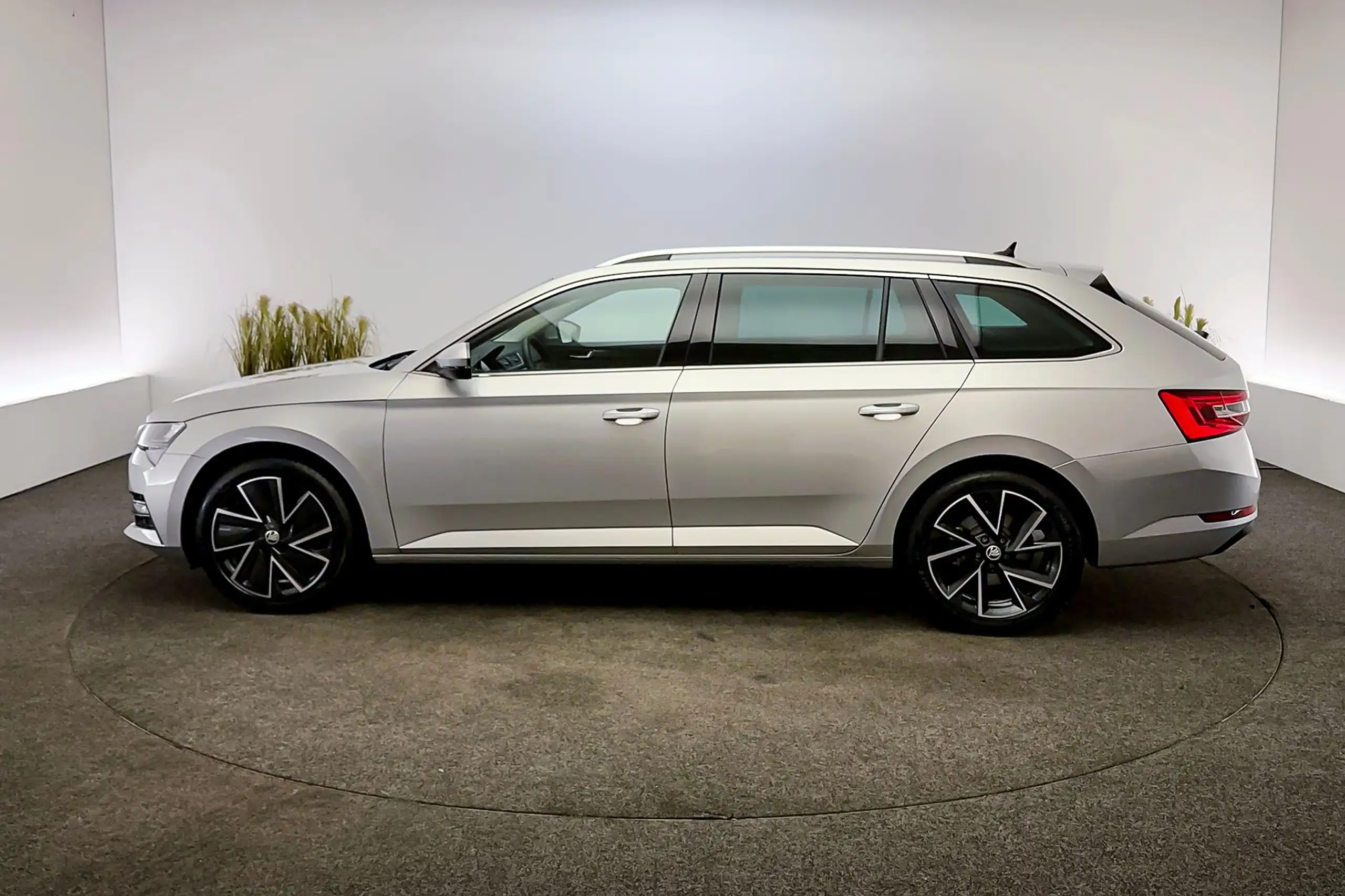 Skoda - Superb