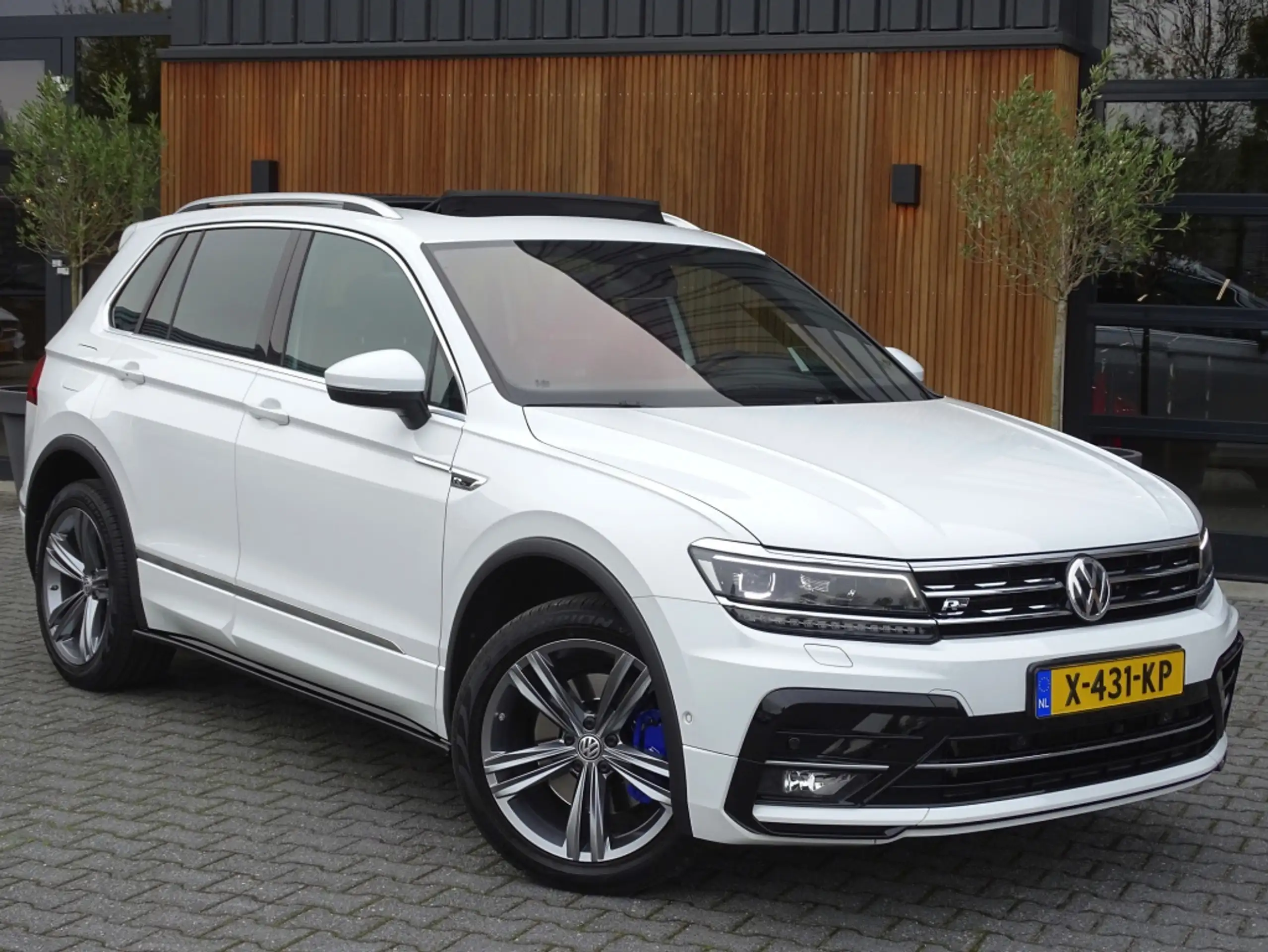 Volkswagen - Tiguan