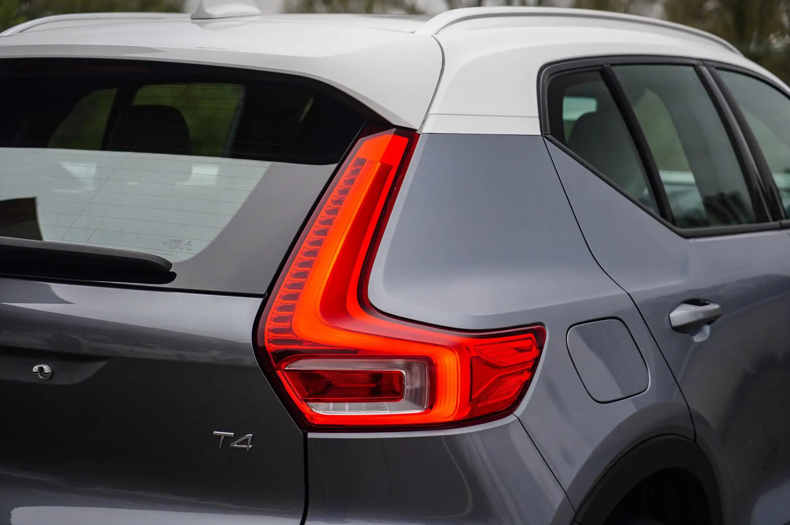 Volvo - XC40