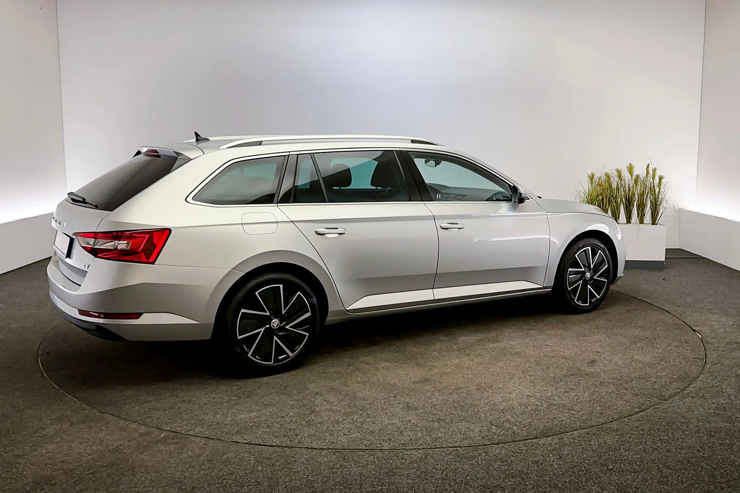 Skoda - Superb