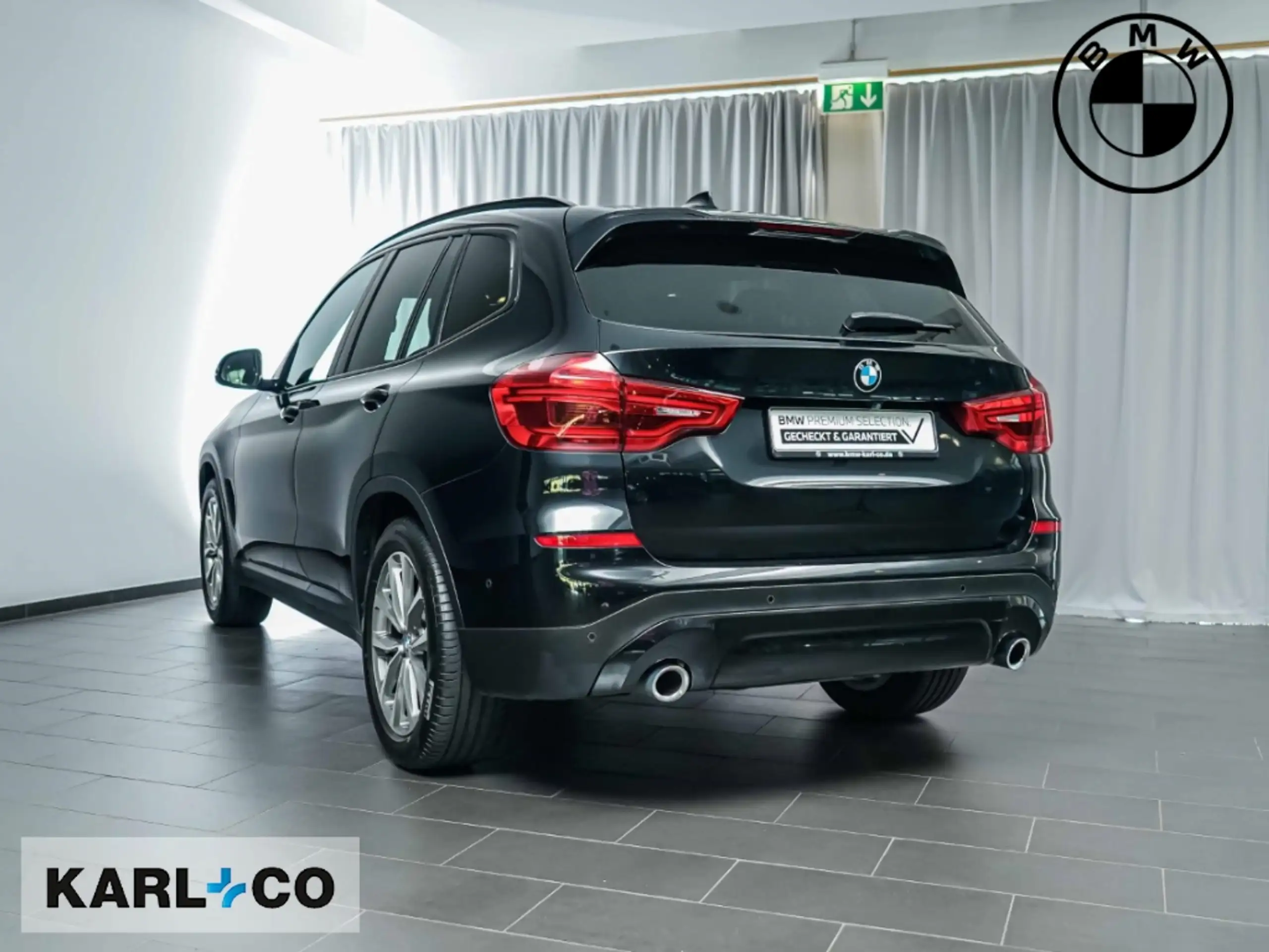 BMW - X3