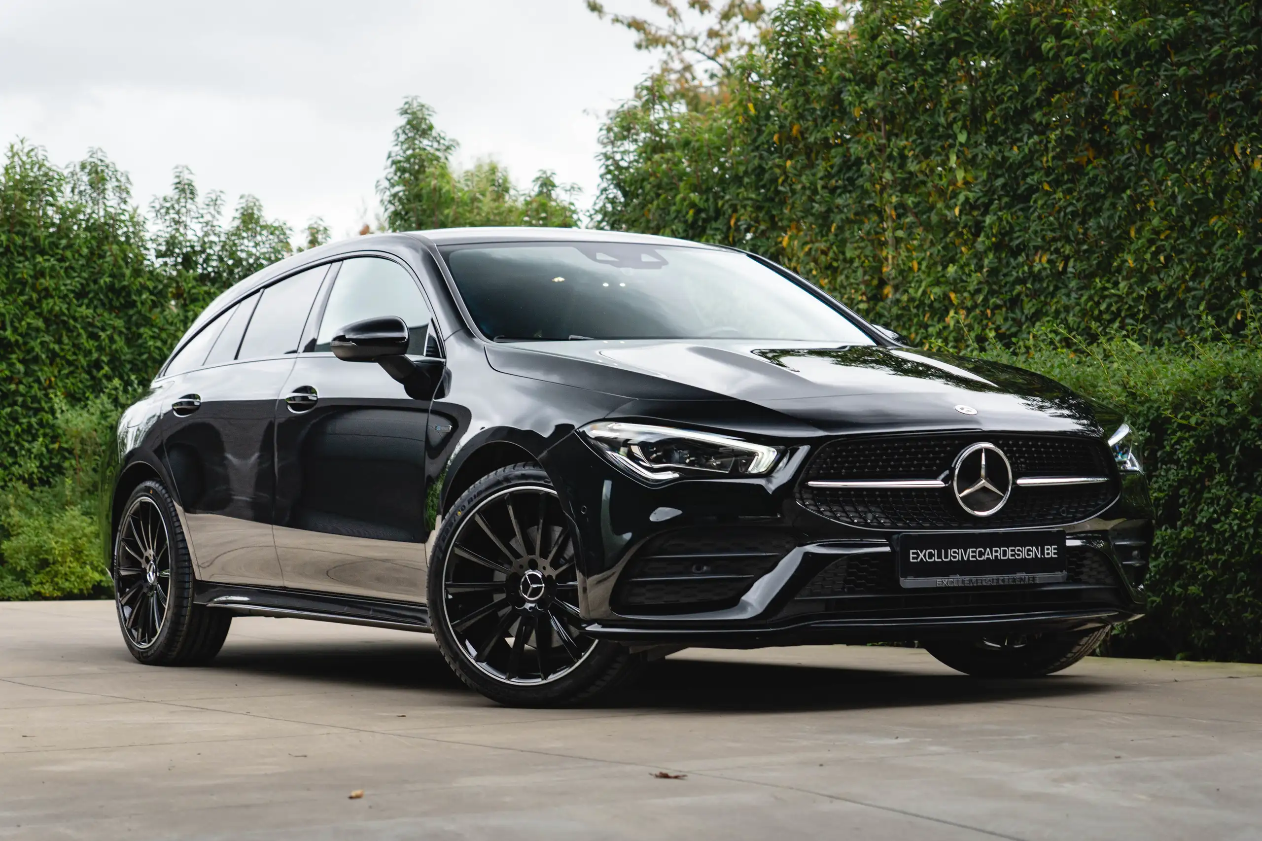 Mercedes-Benz - CLA 250