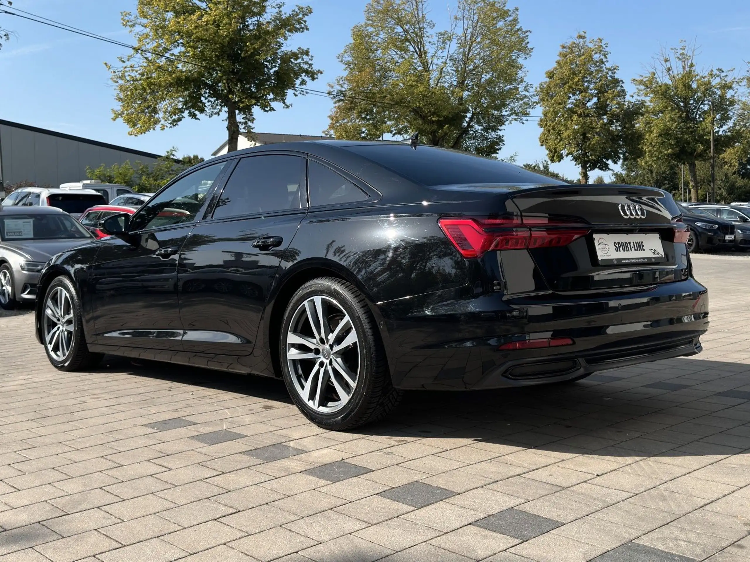 Audi - A6