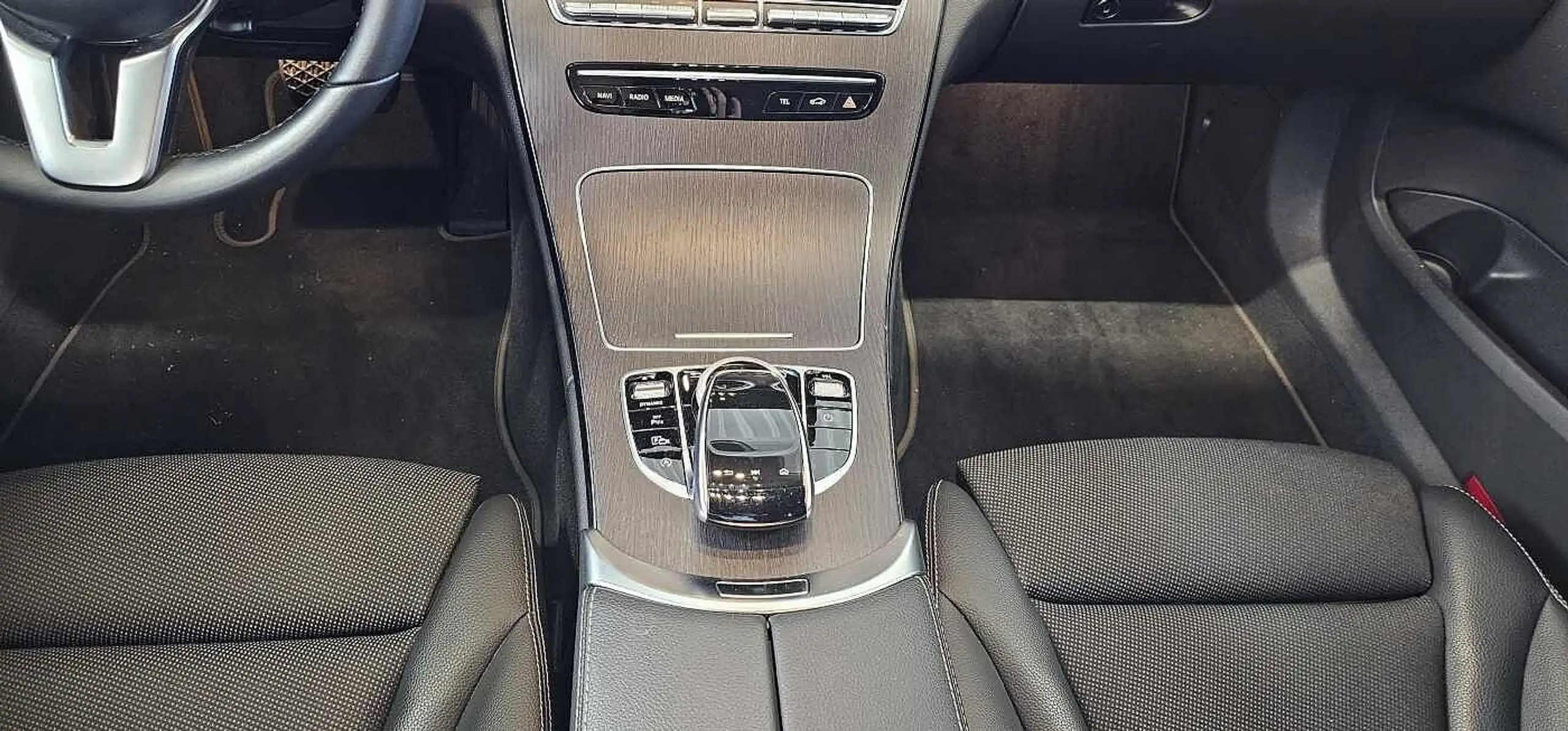 Mercedes-Benz - C 300