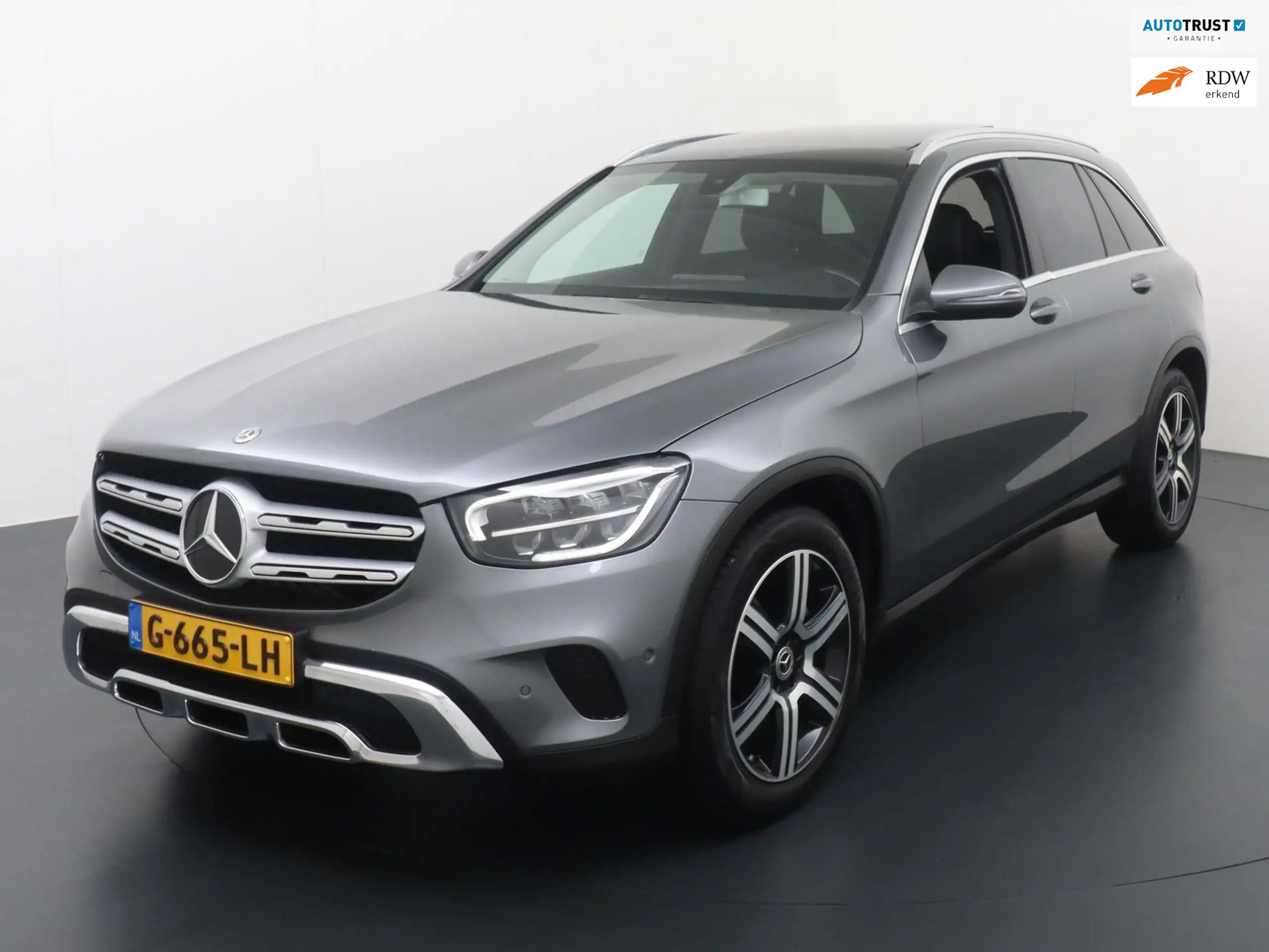 Mercedes-Benz - GLC 200