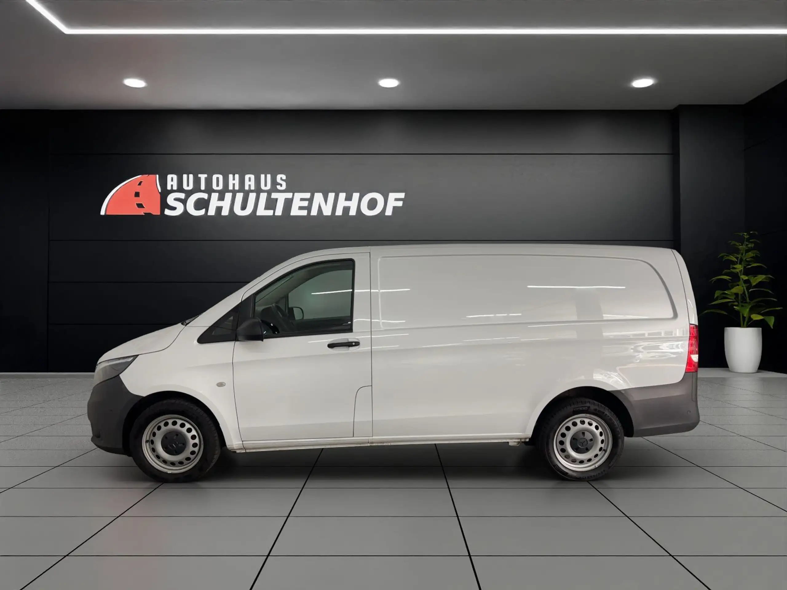 Mercedes-Benz - Vito