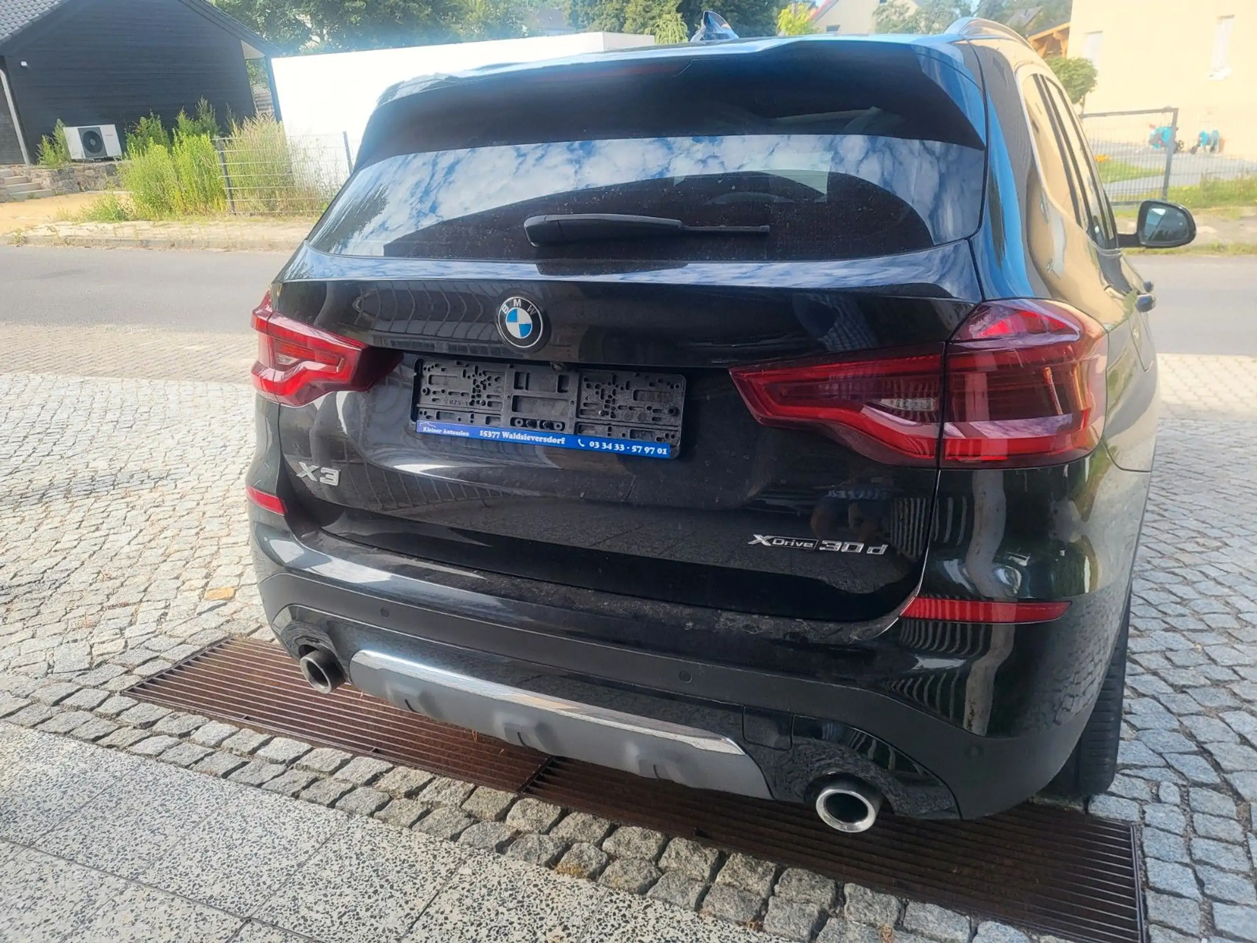 BMW - X3