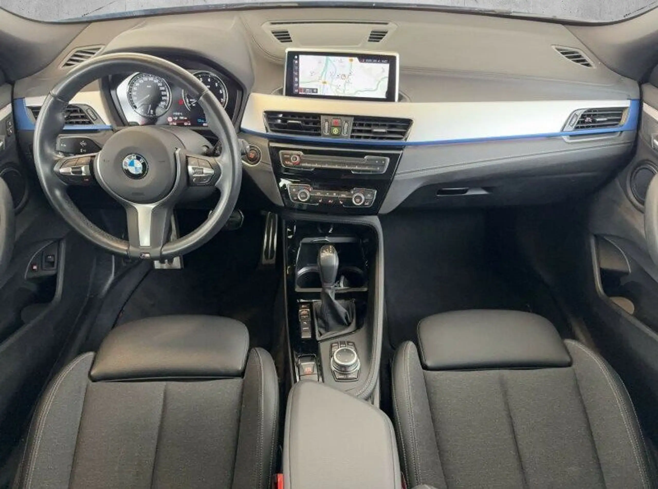 BMW - X2