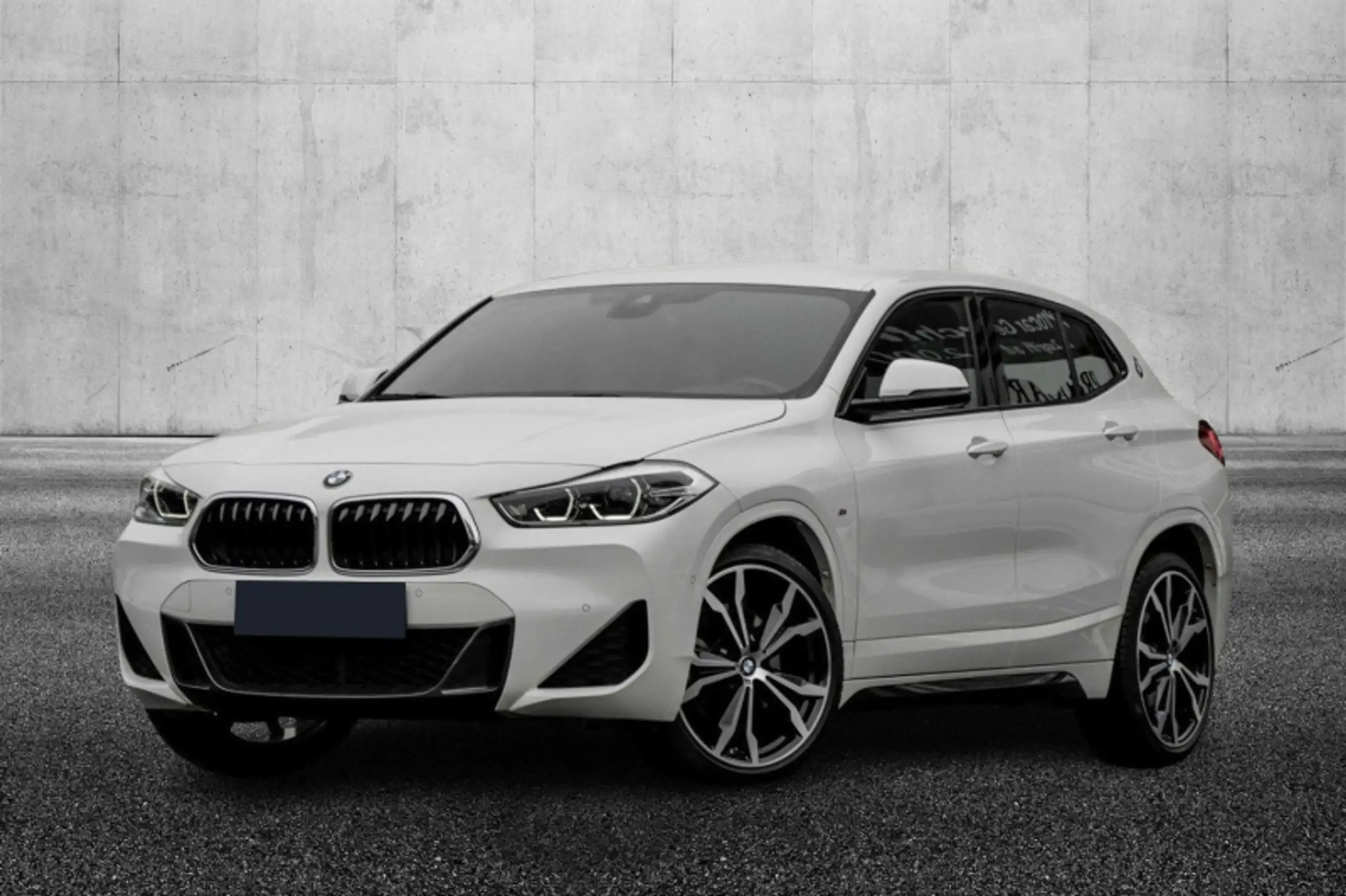 BMW - X2