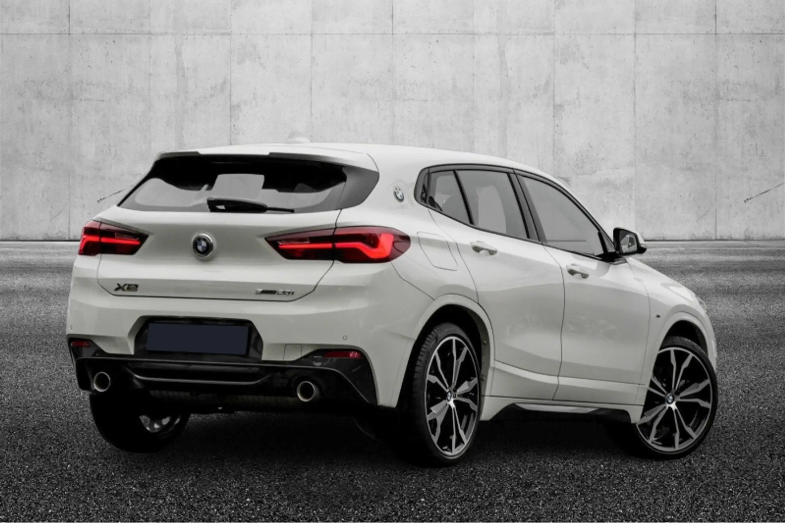 BMW - X2