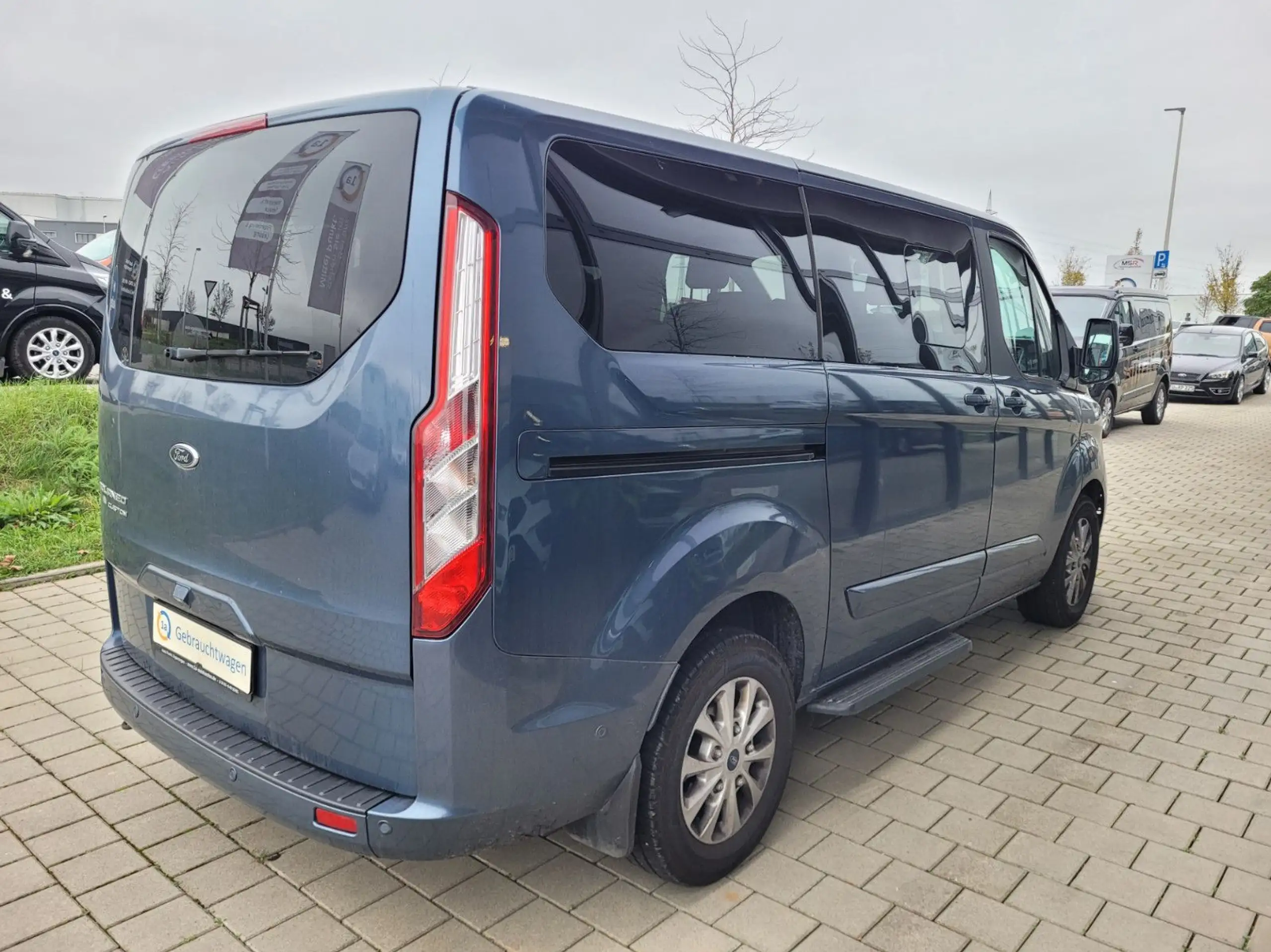 Ford - Tourneo Custom