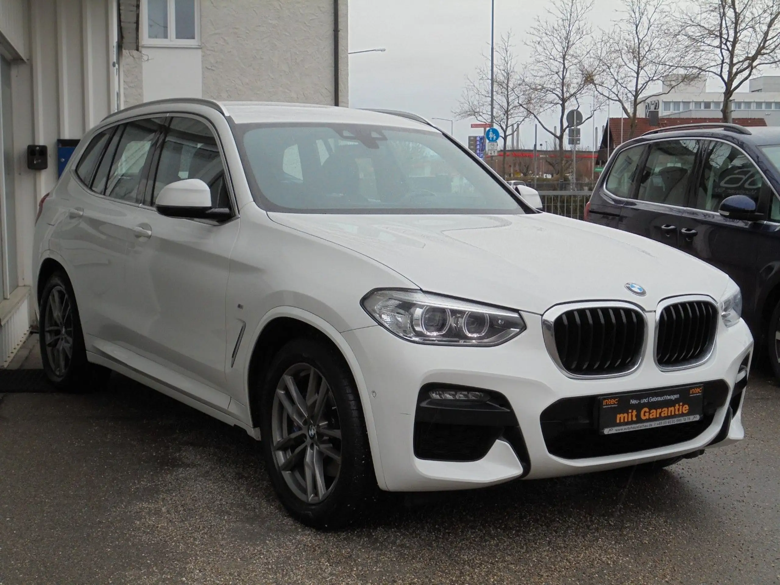 BMW - X3