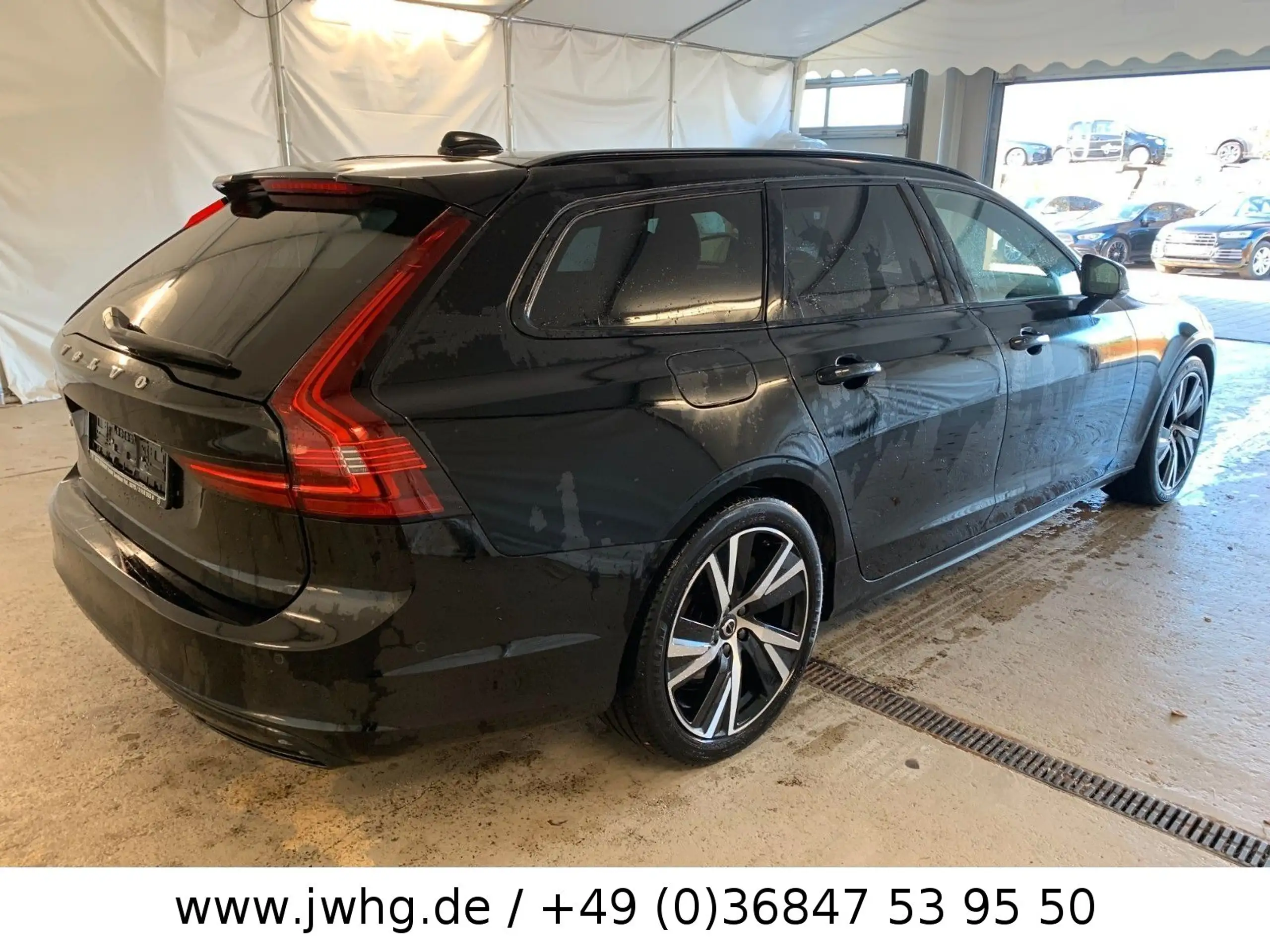 Volvo - V90