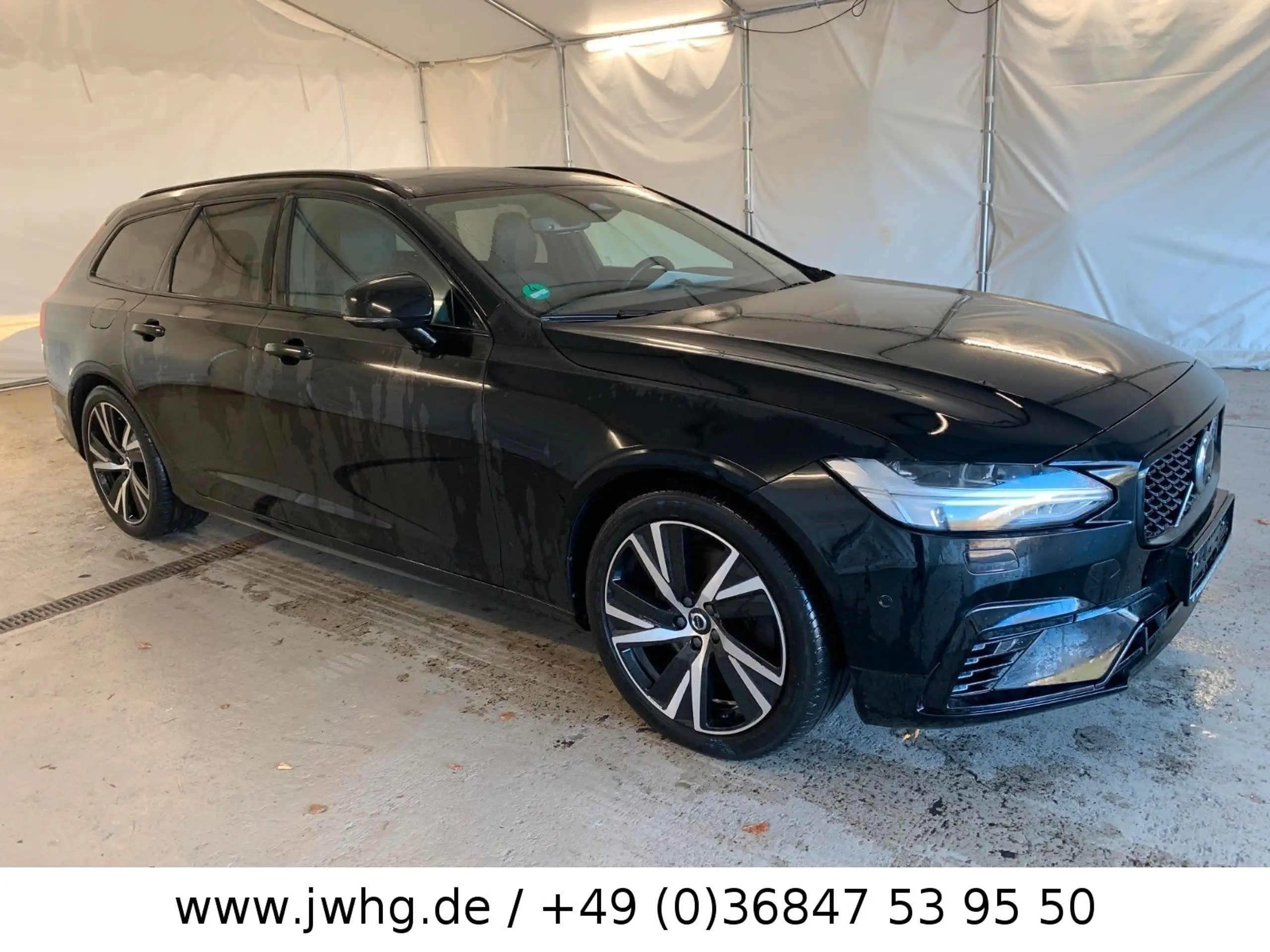 Volvo - V90