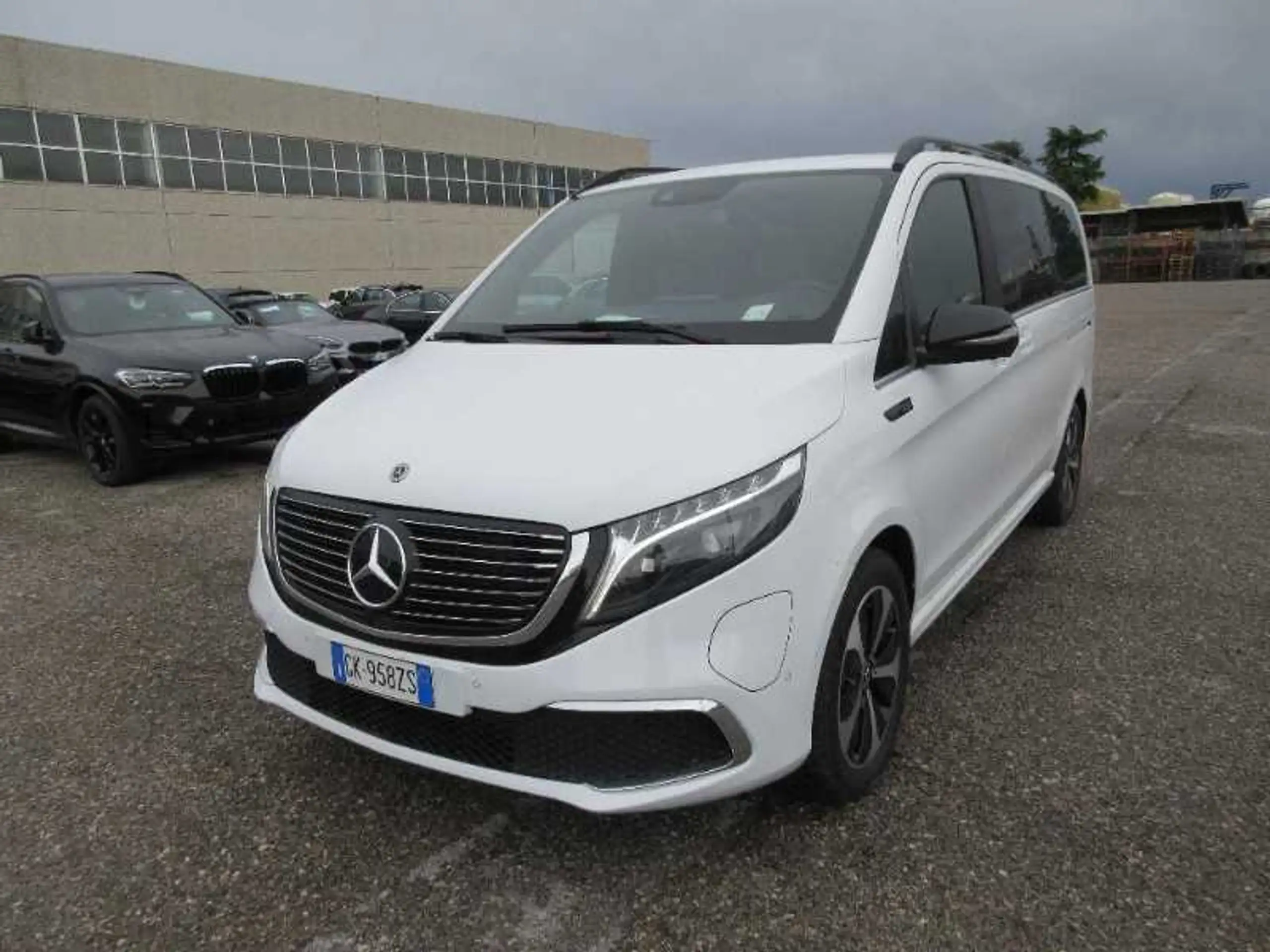 Mercedes-Benz EQV 300 2022