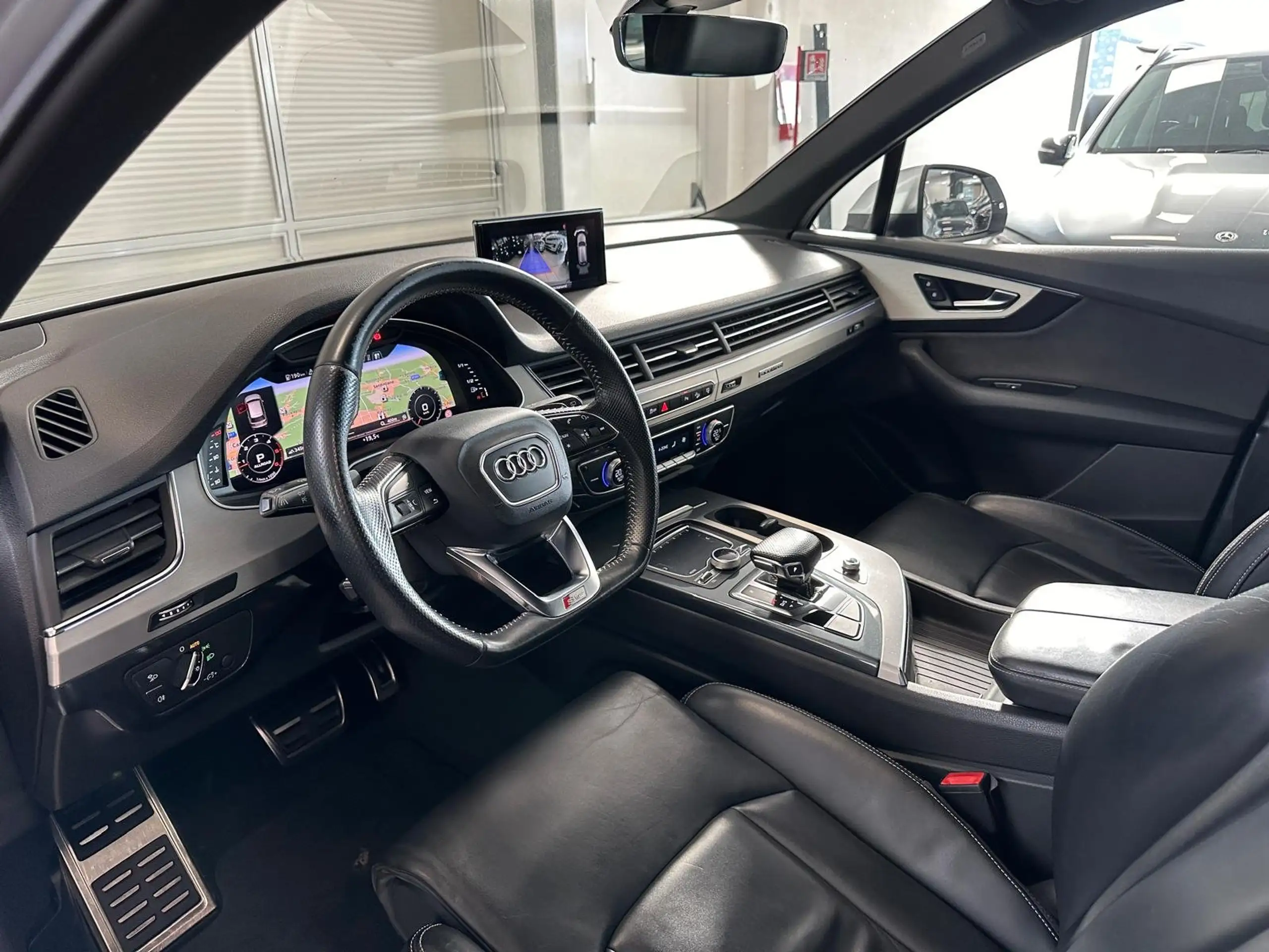 Audi - Q7