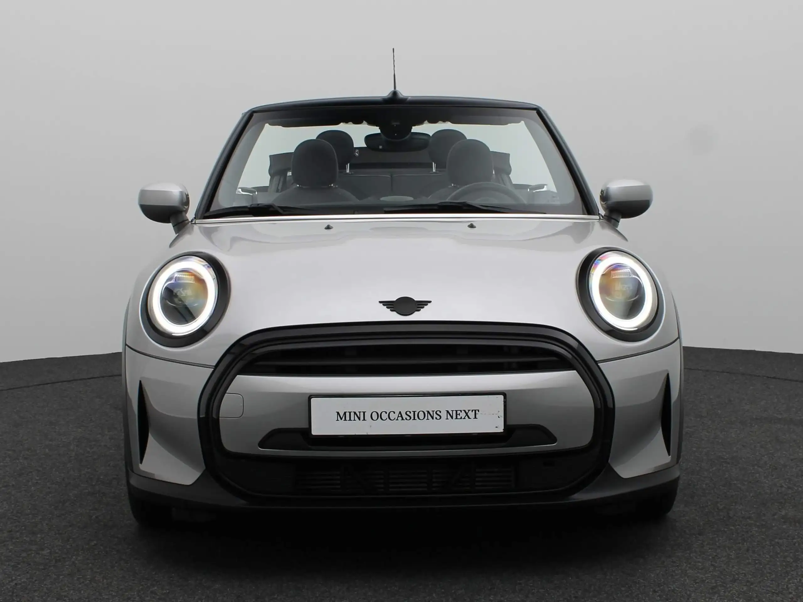 MINI - Cooper Cabrio