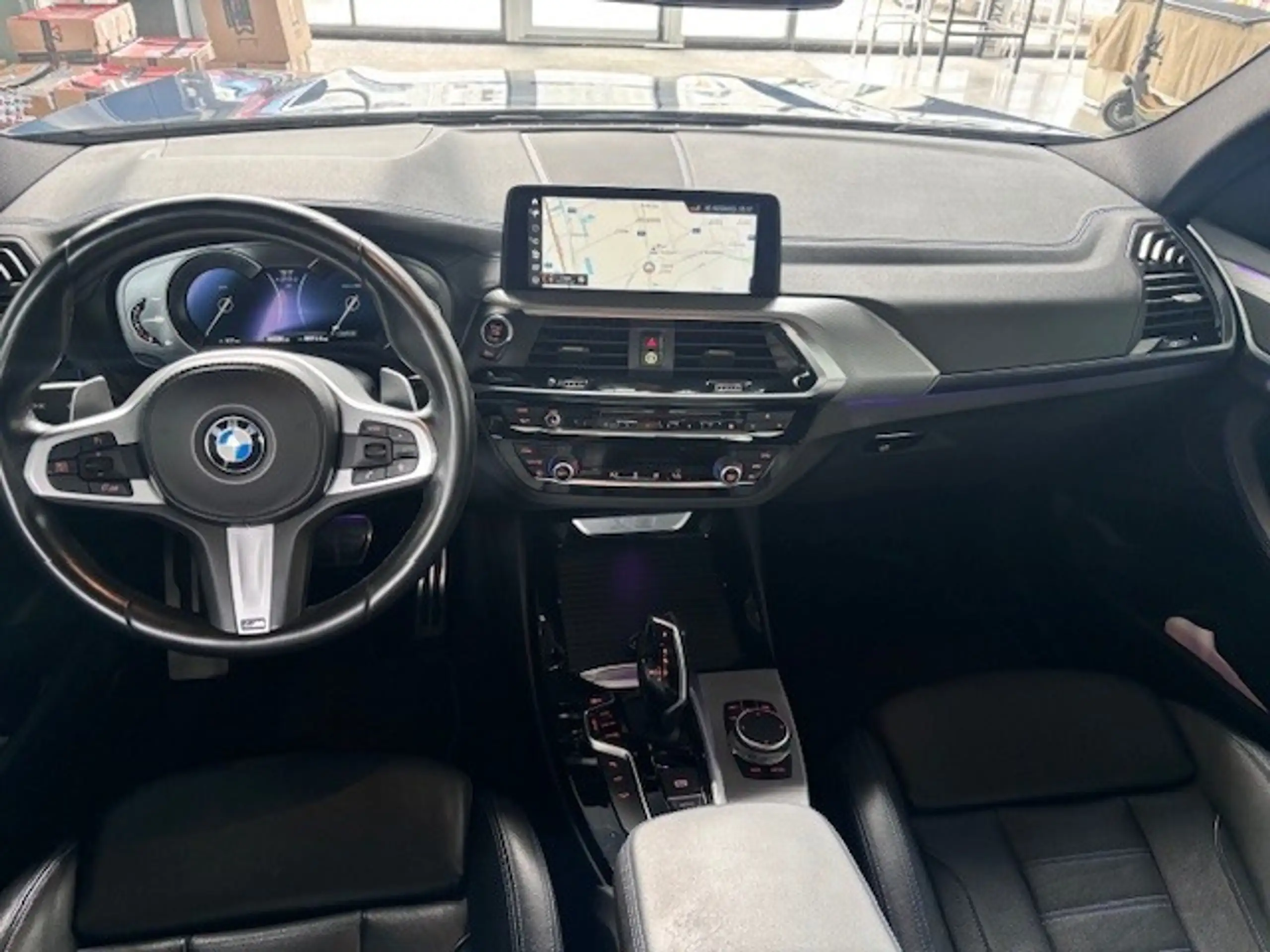 BMW - X3