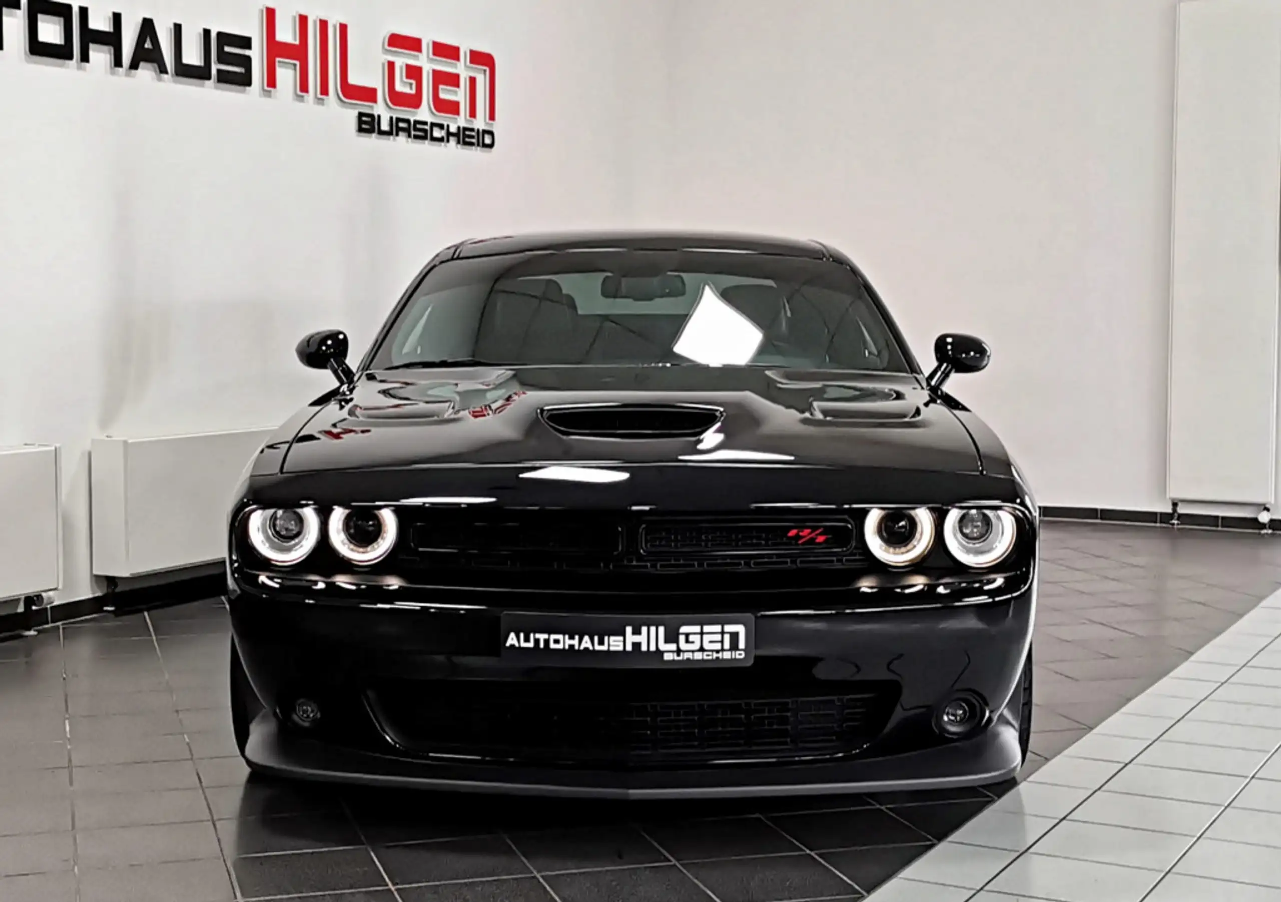 Dodge - Challenger