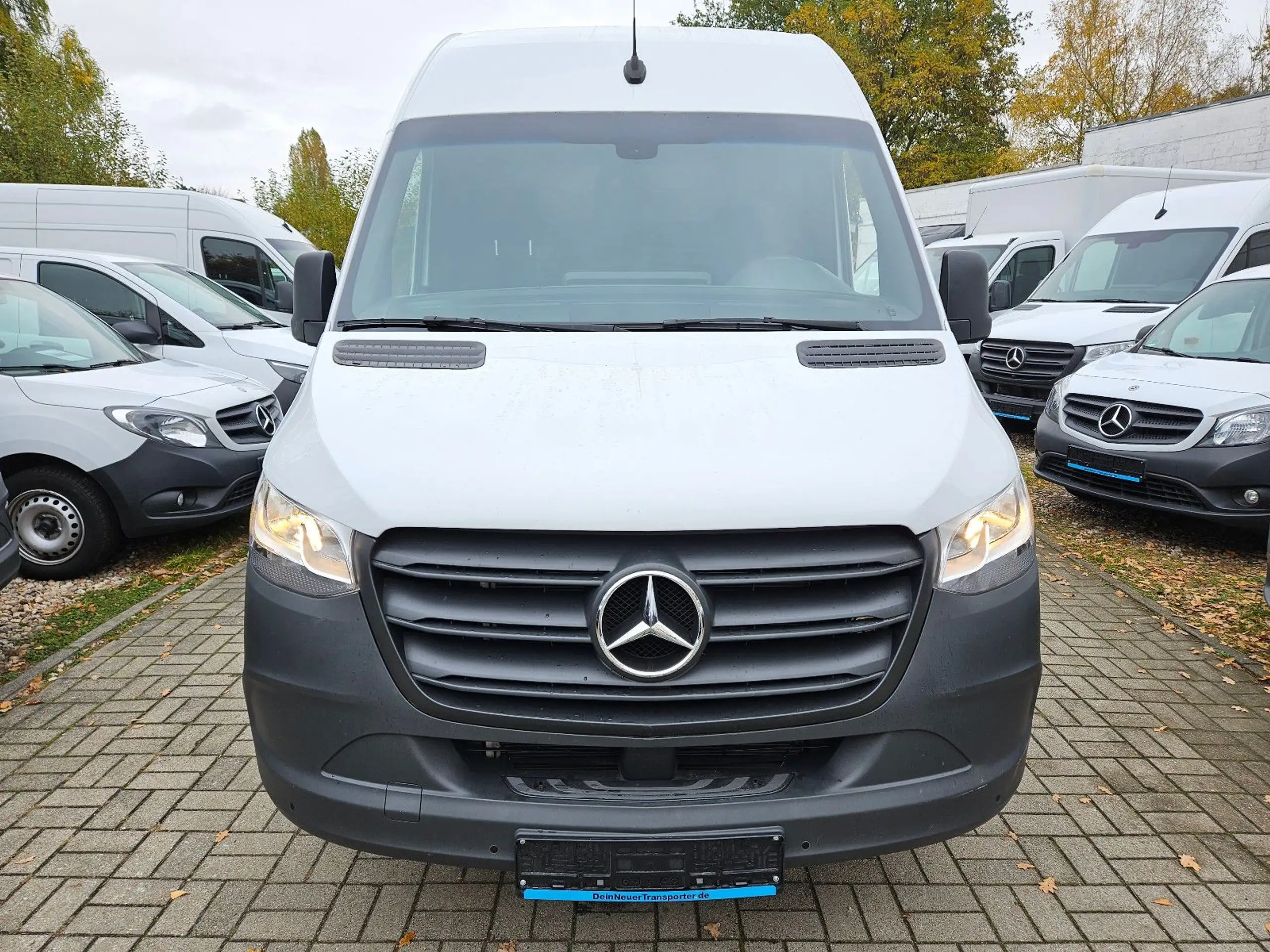 Mercedes-Benz - Sprinter