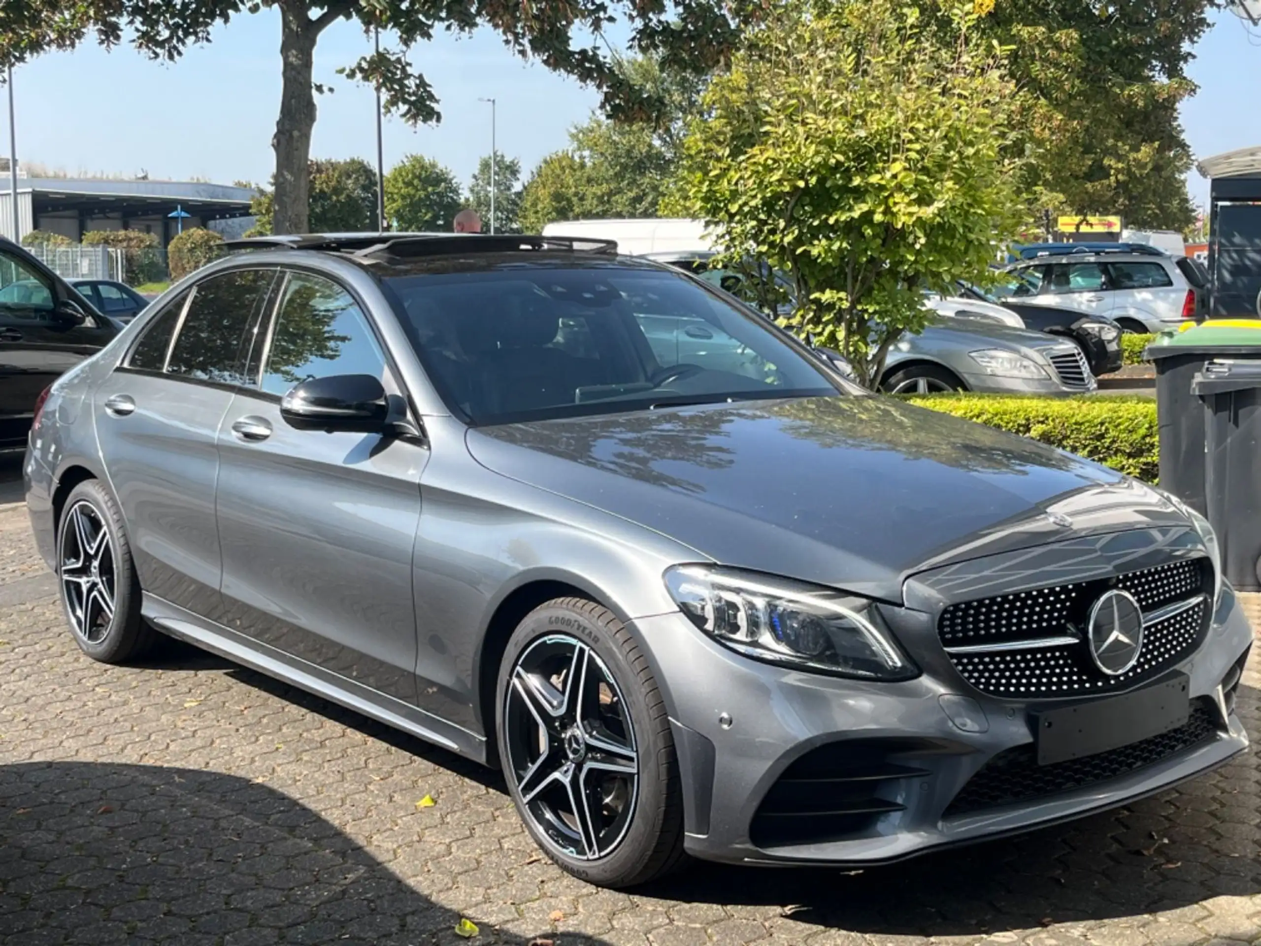 Mercedes-Benz - C 300