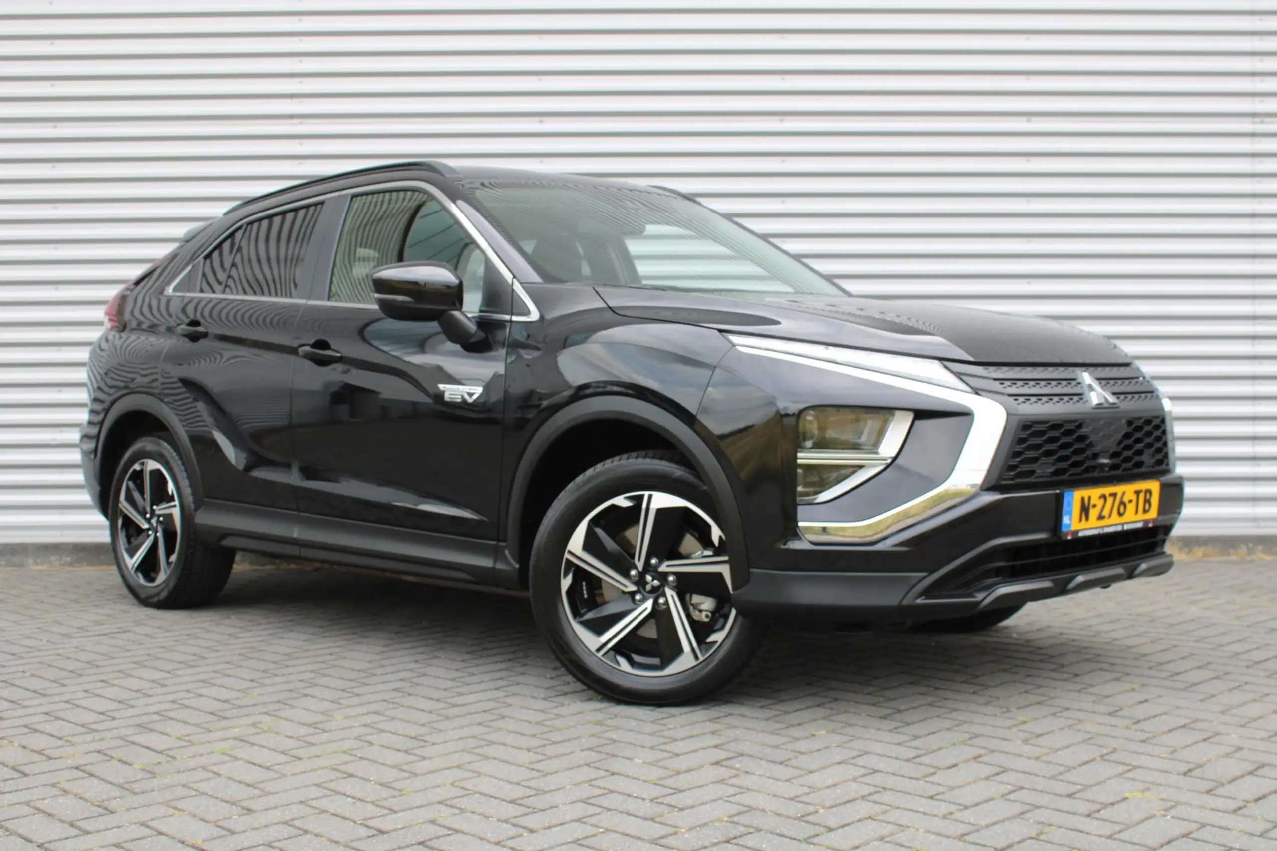 Mitsubishi - Eclipse Cross