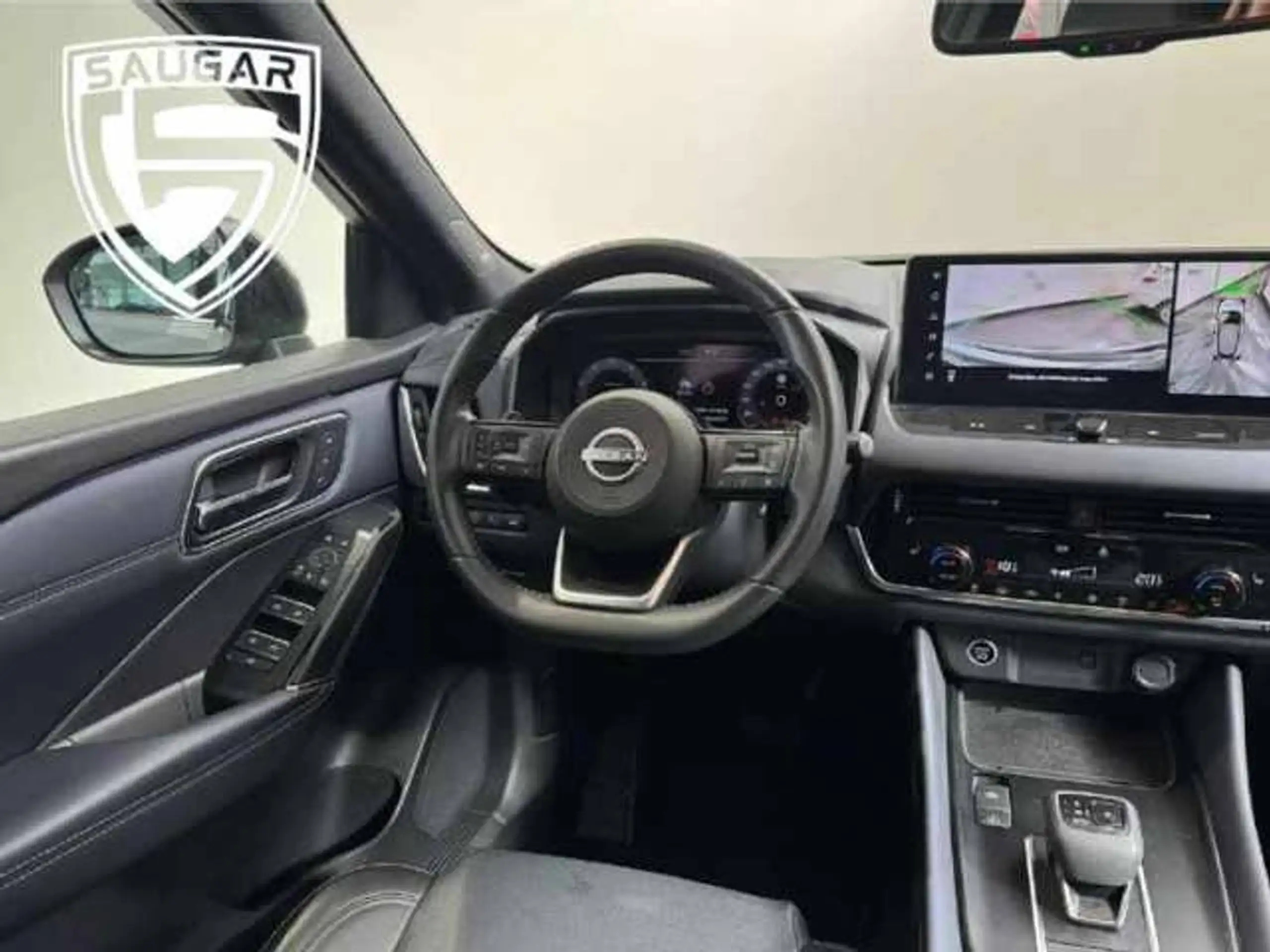 Nissan - Qashqai