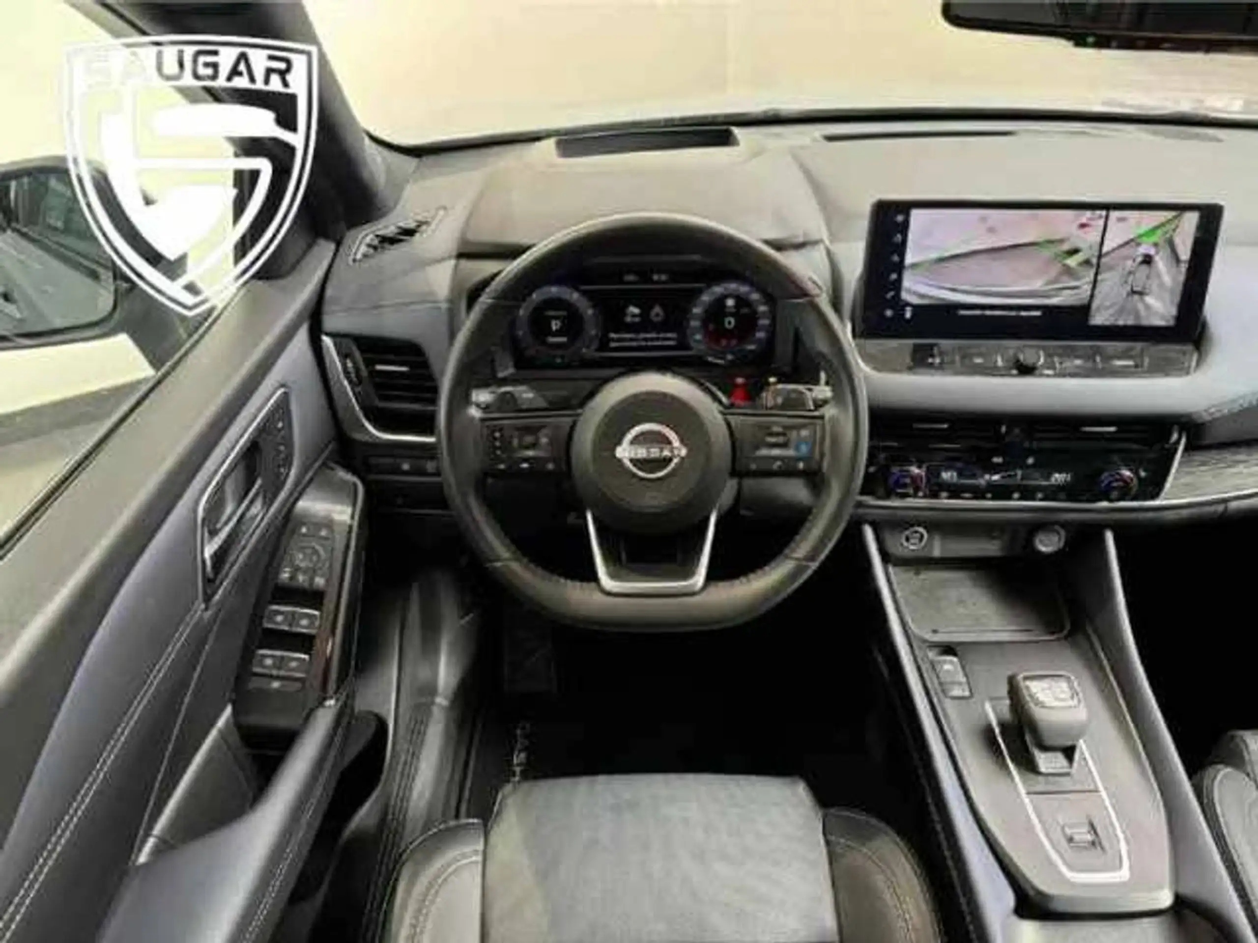 Nissan - Qashqai