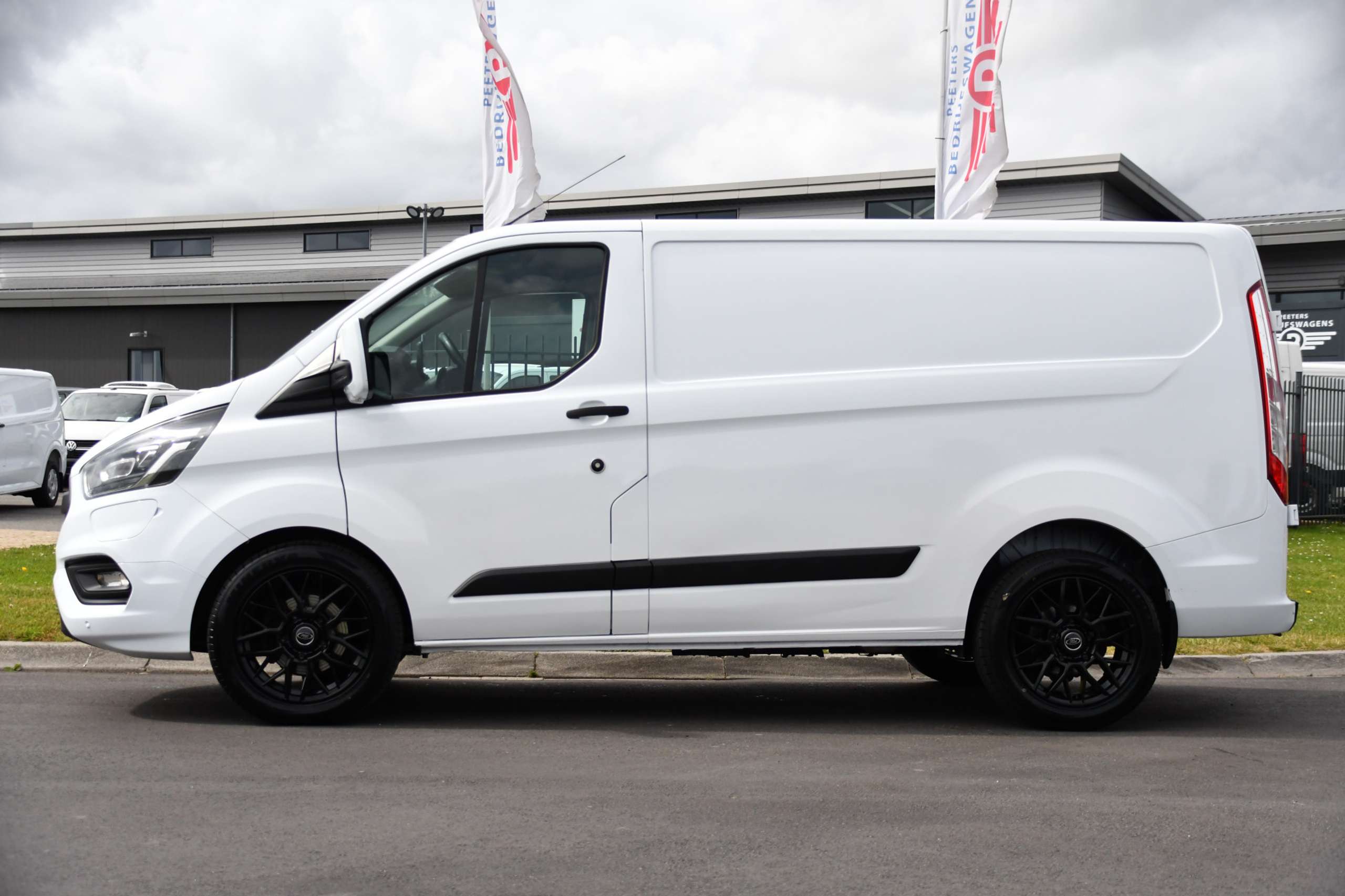 Ford - Transit Custom