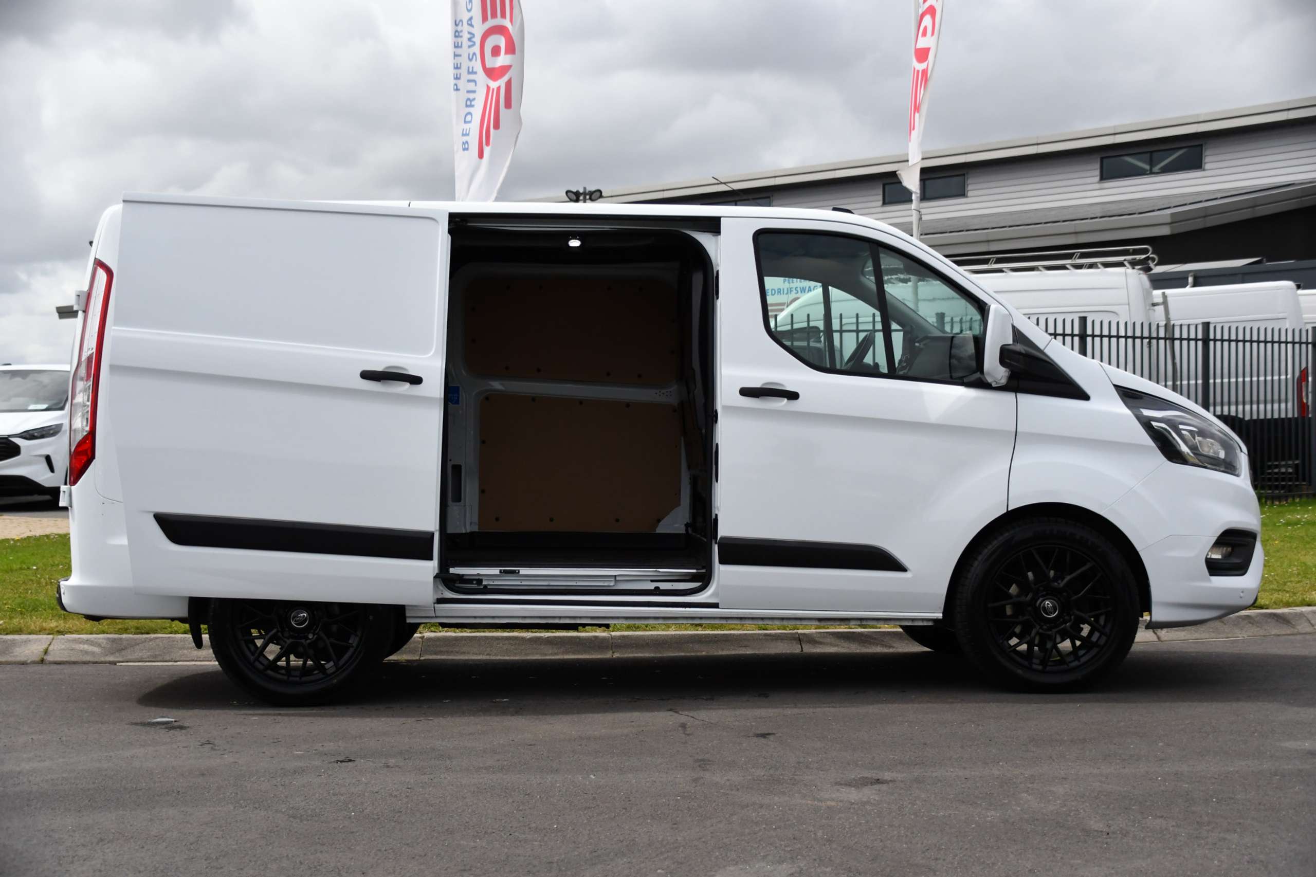 Ford - Transit Custom