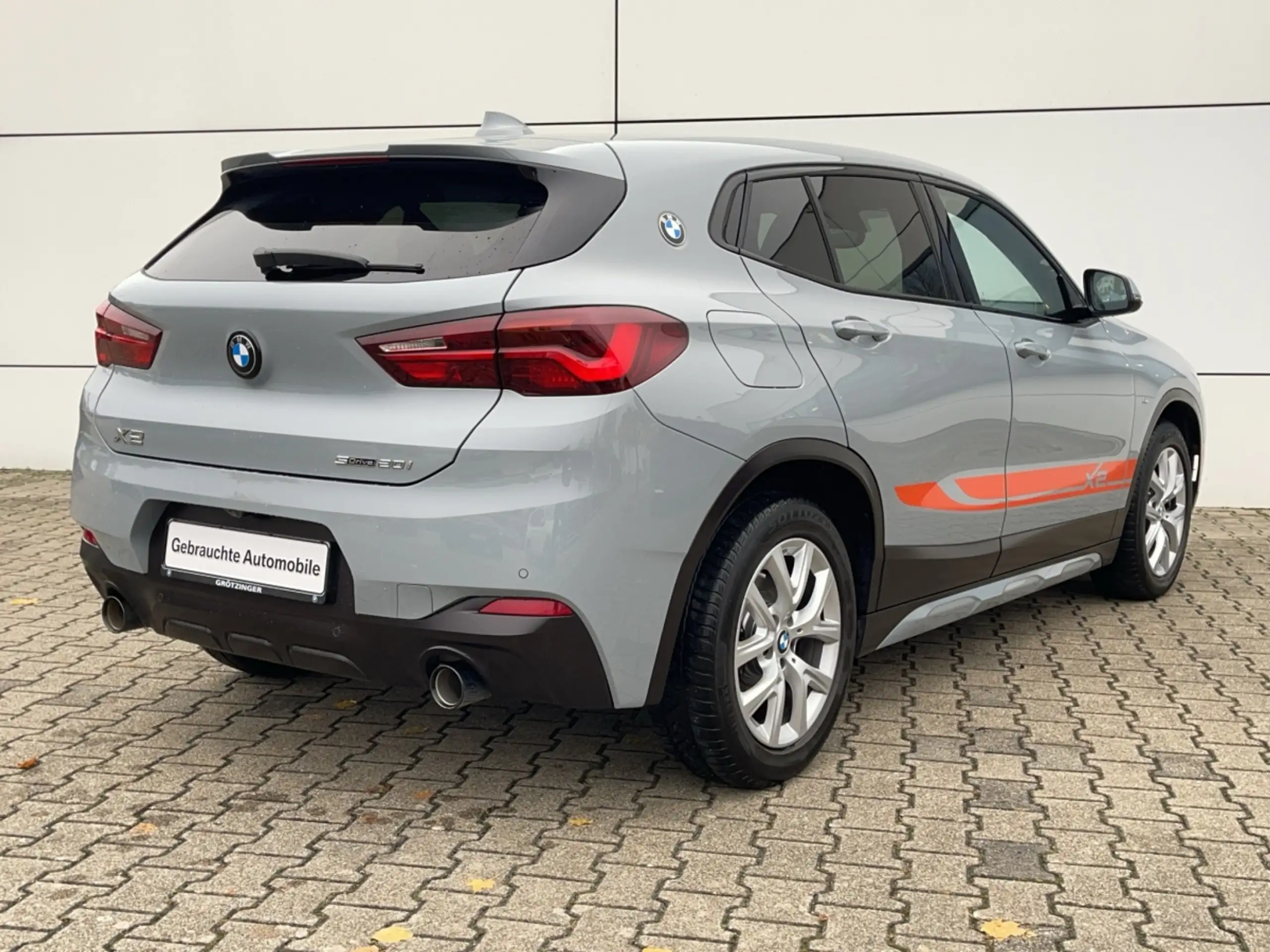 BMW - X2