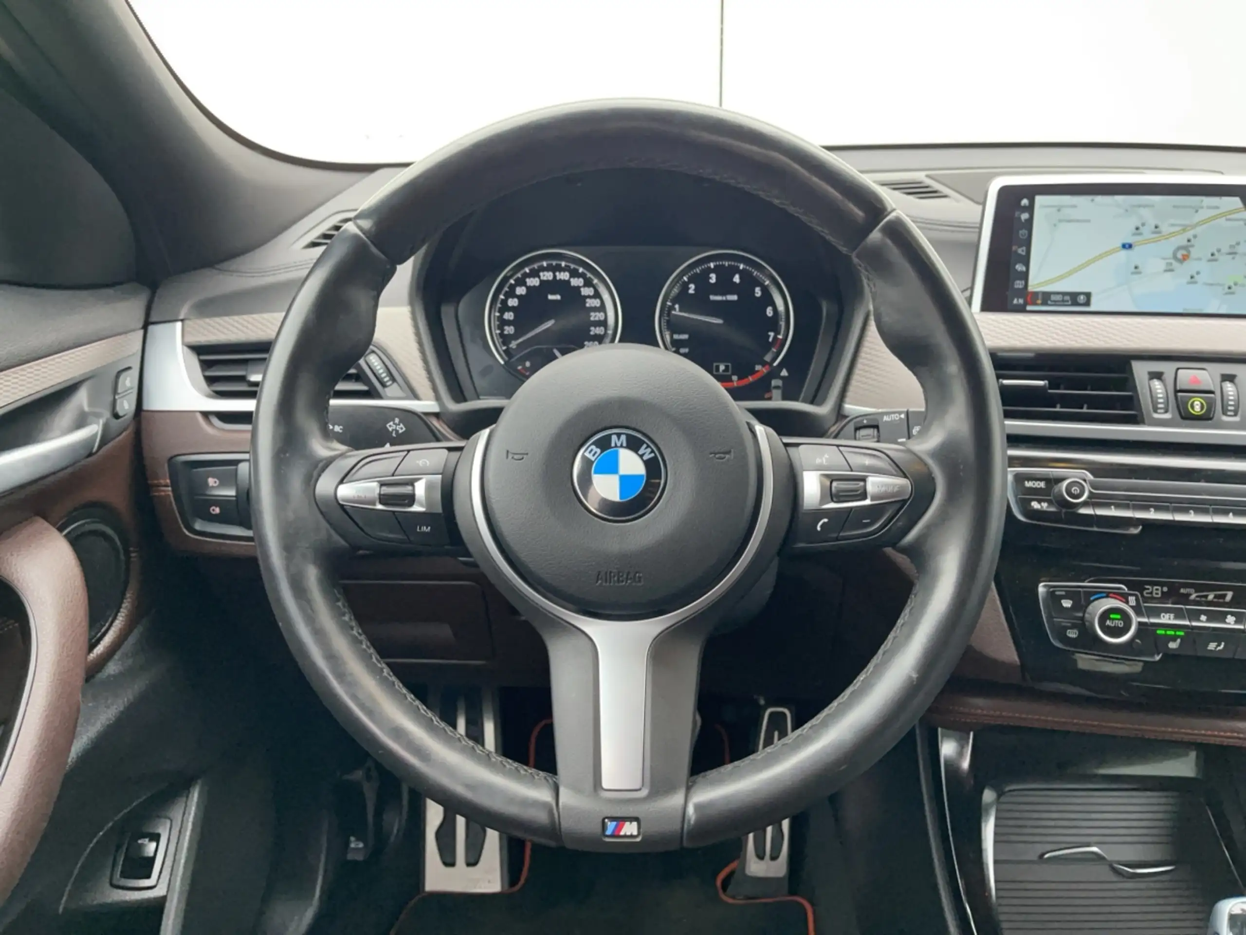 BMW - X2