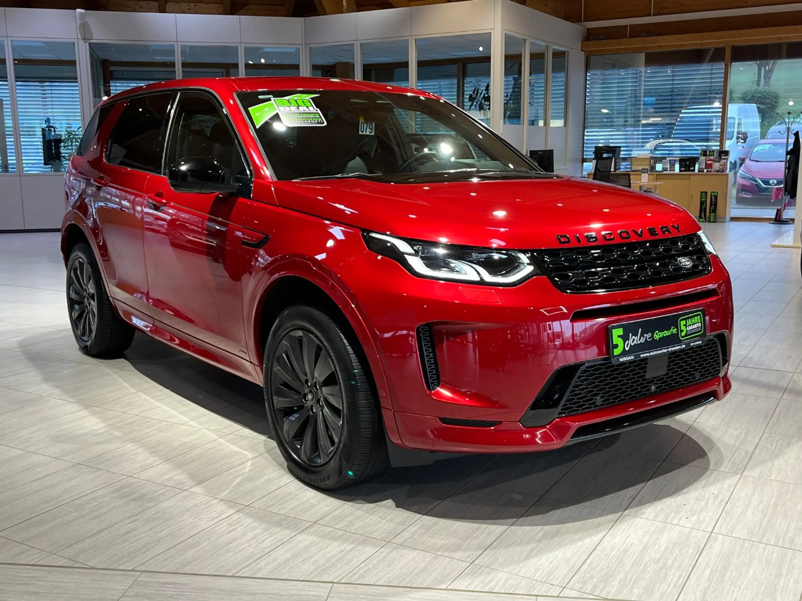 Land Rover - Discovery Sport