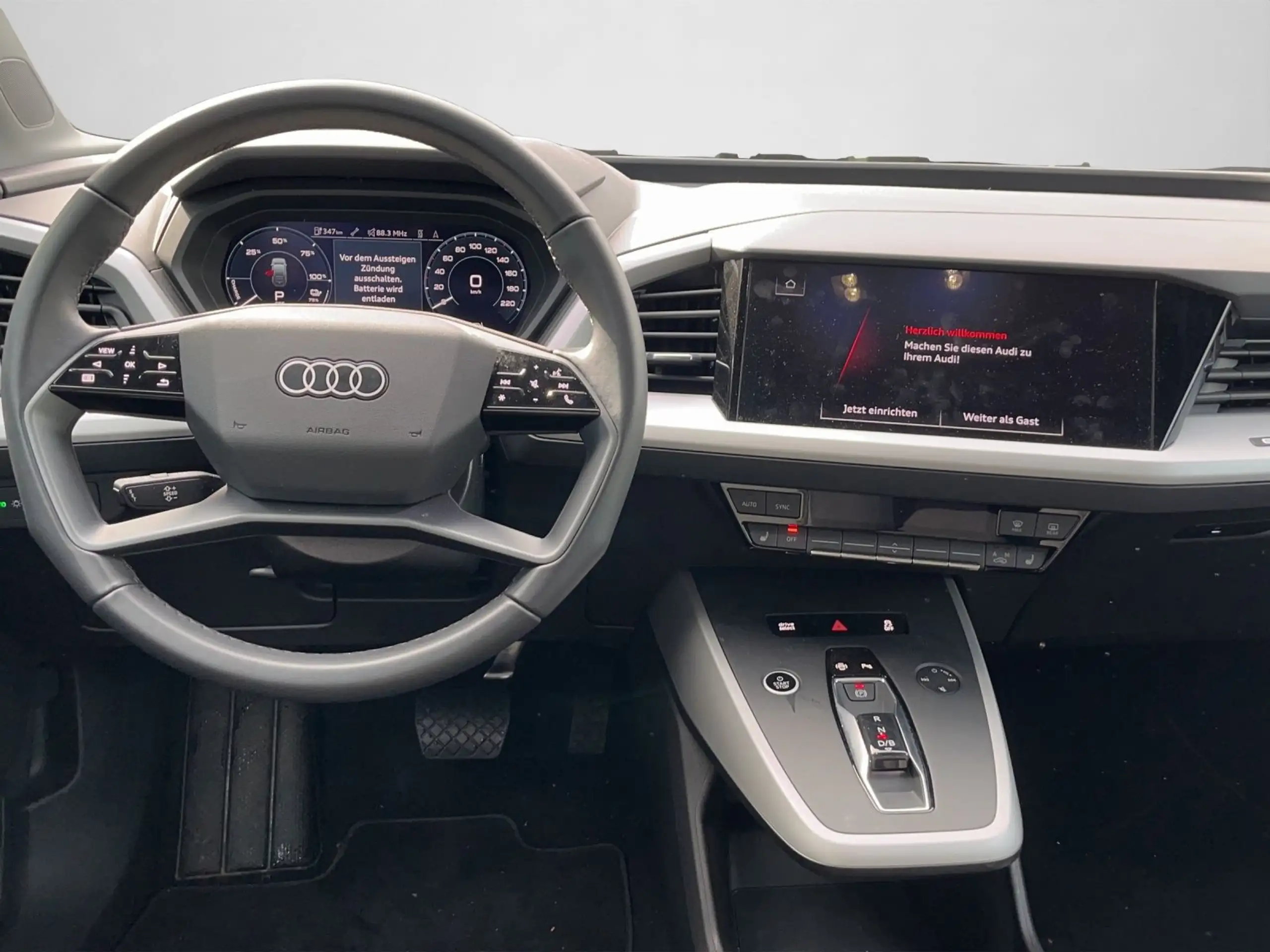 Audi - Q4 e-tron