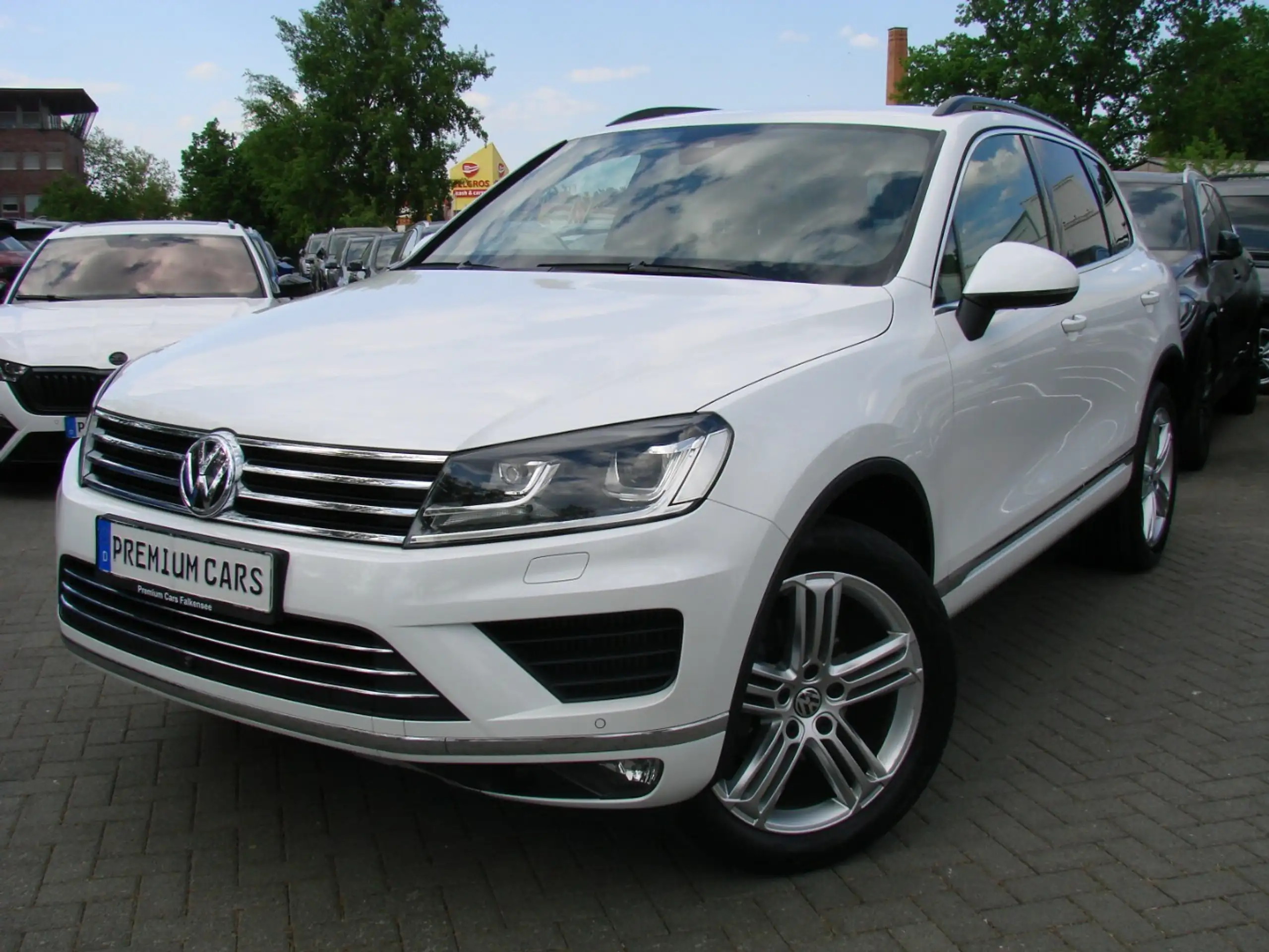 Volkswagen - Touareg