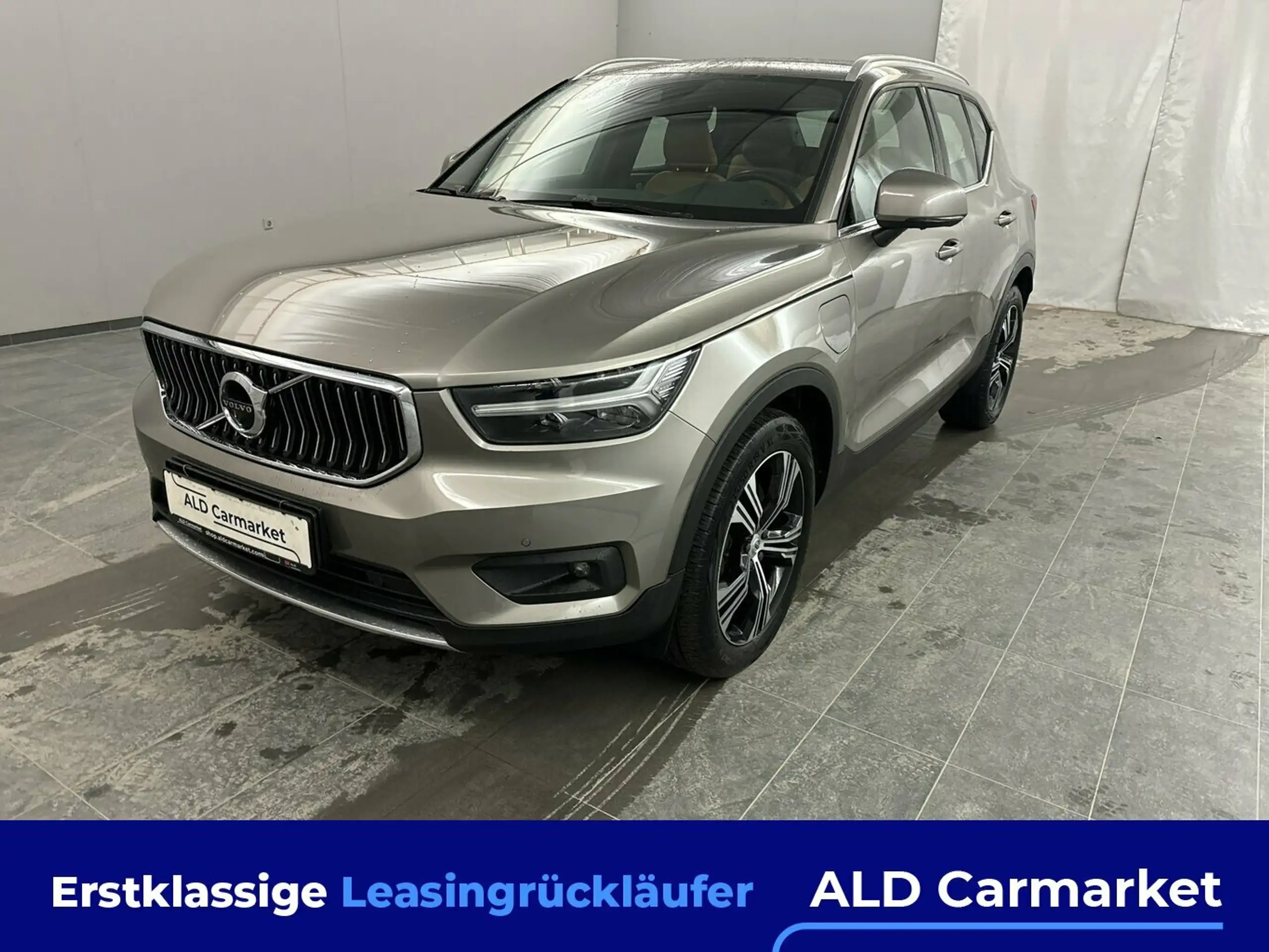 Volvo - XC40