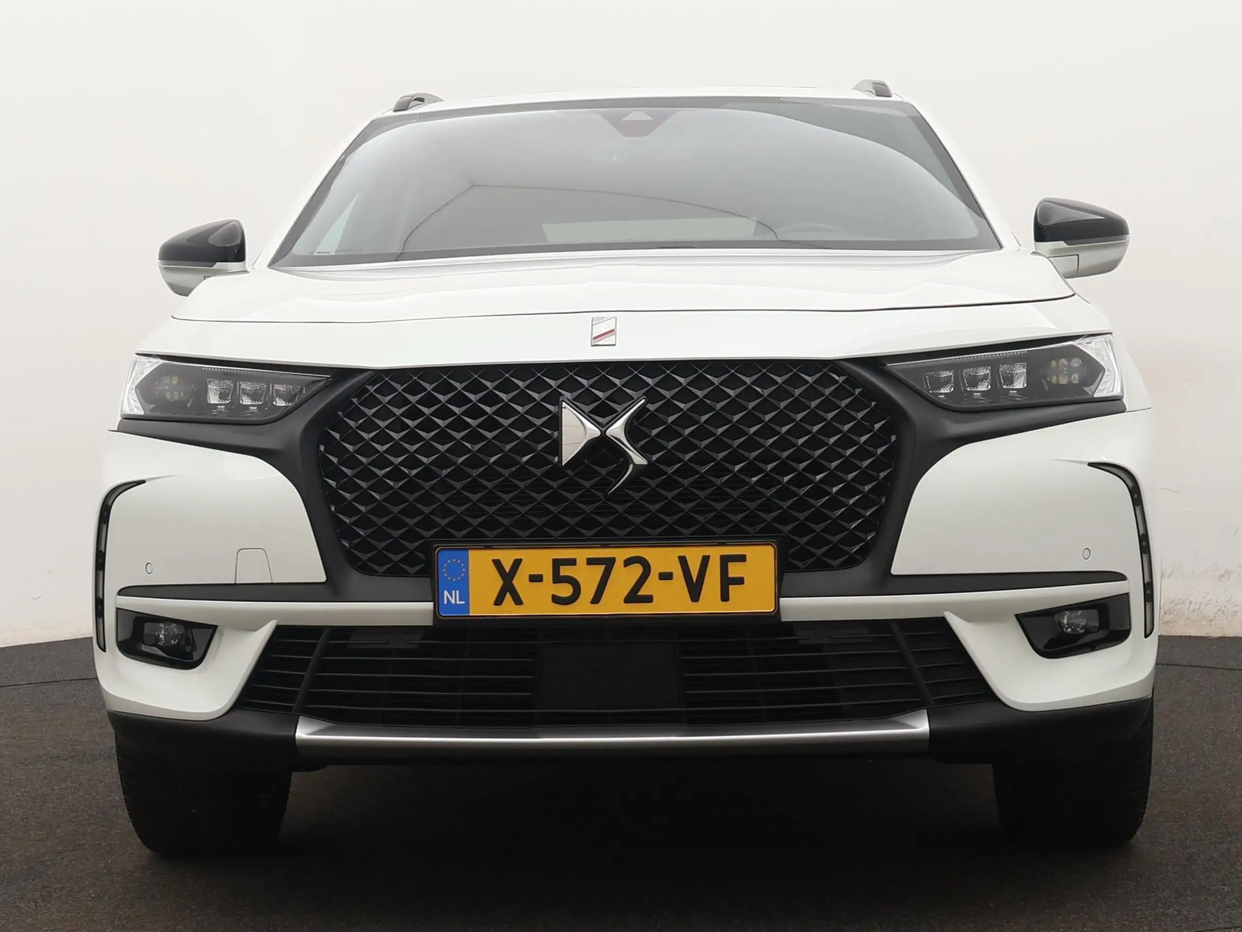 DS Automobiles - DS 7 Crossback