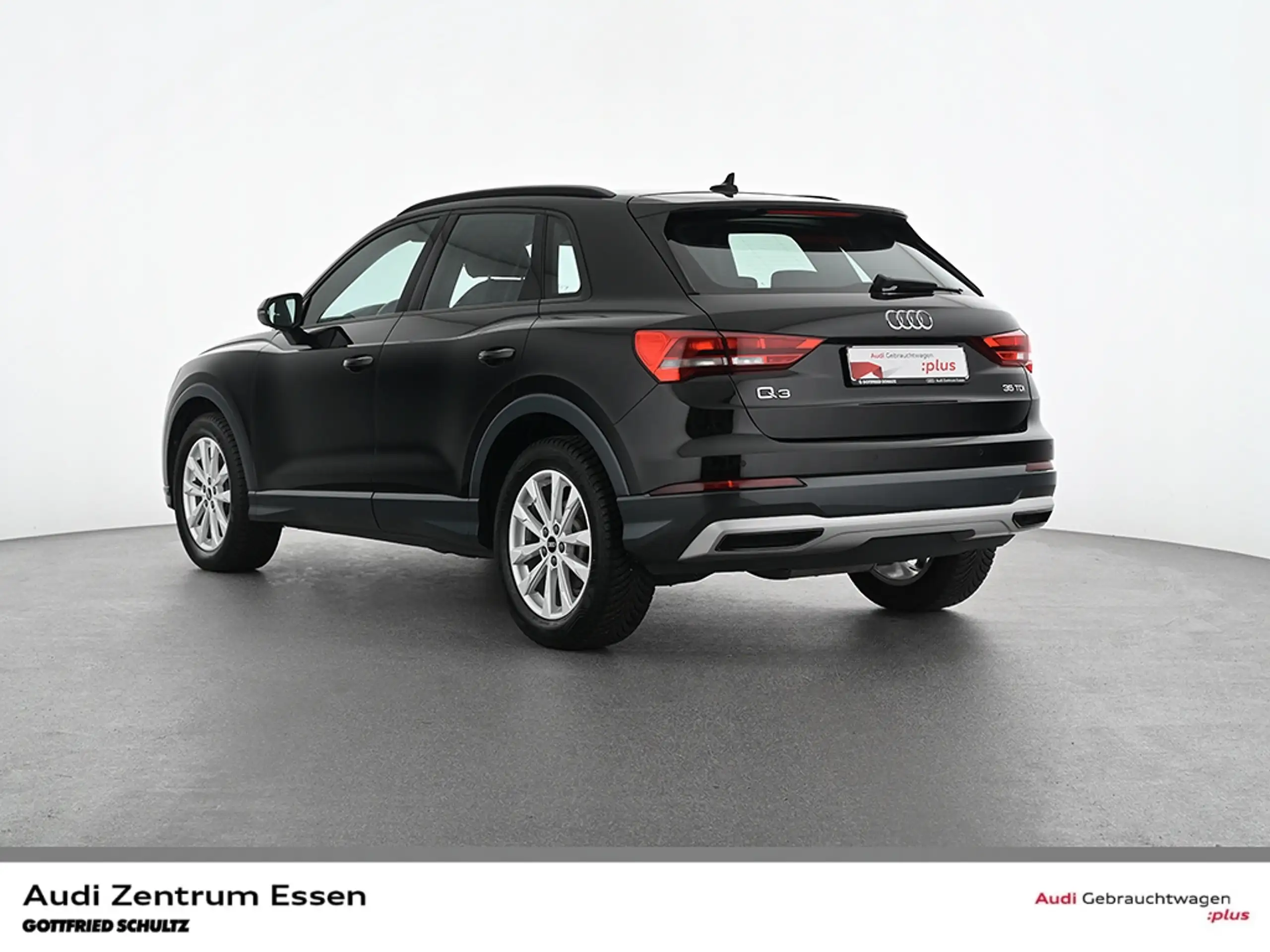 Audi - Q3