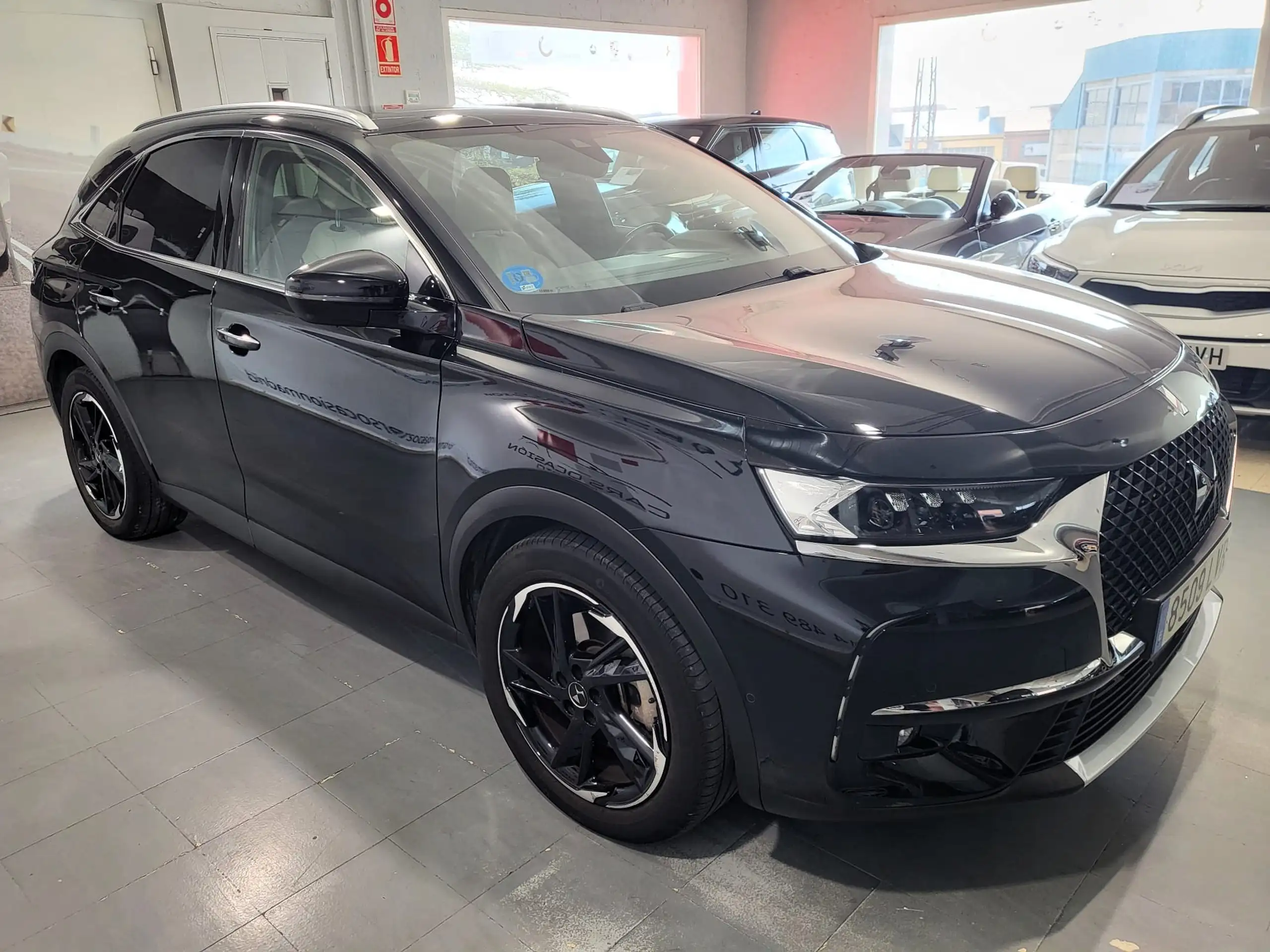 DS Automobiles - DS 7 Crossback