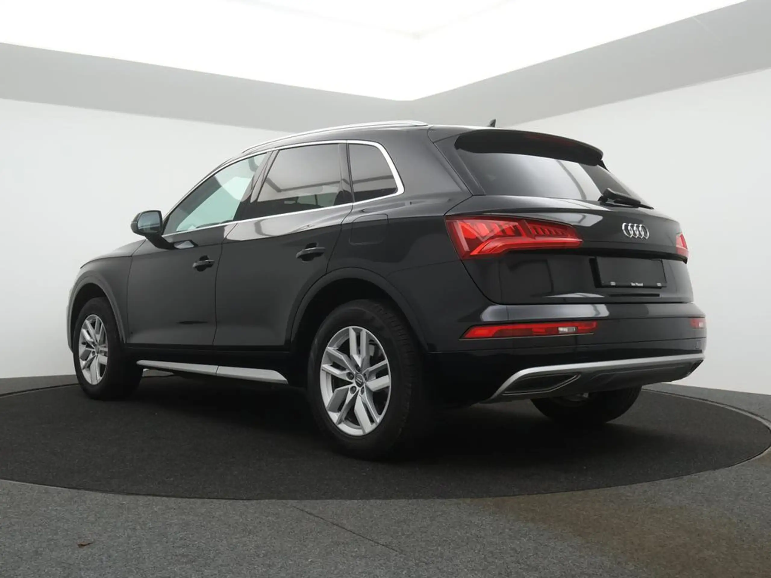 Audi - Q5