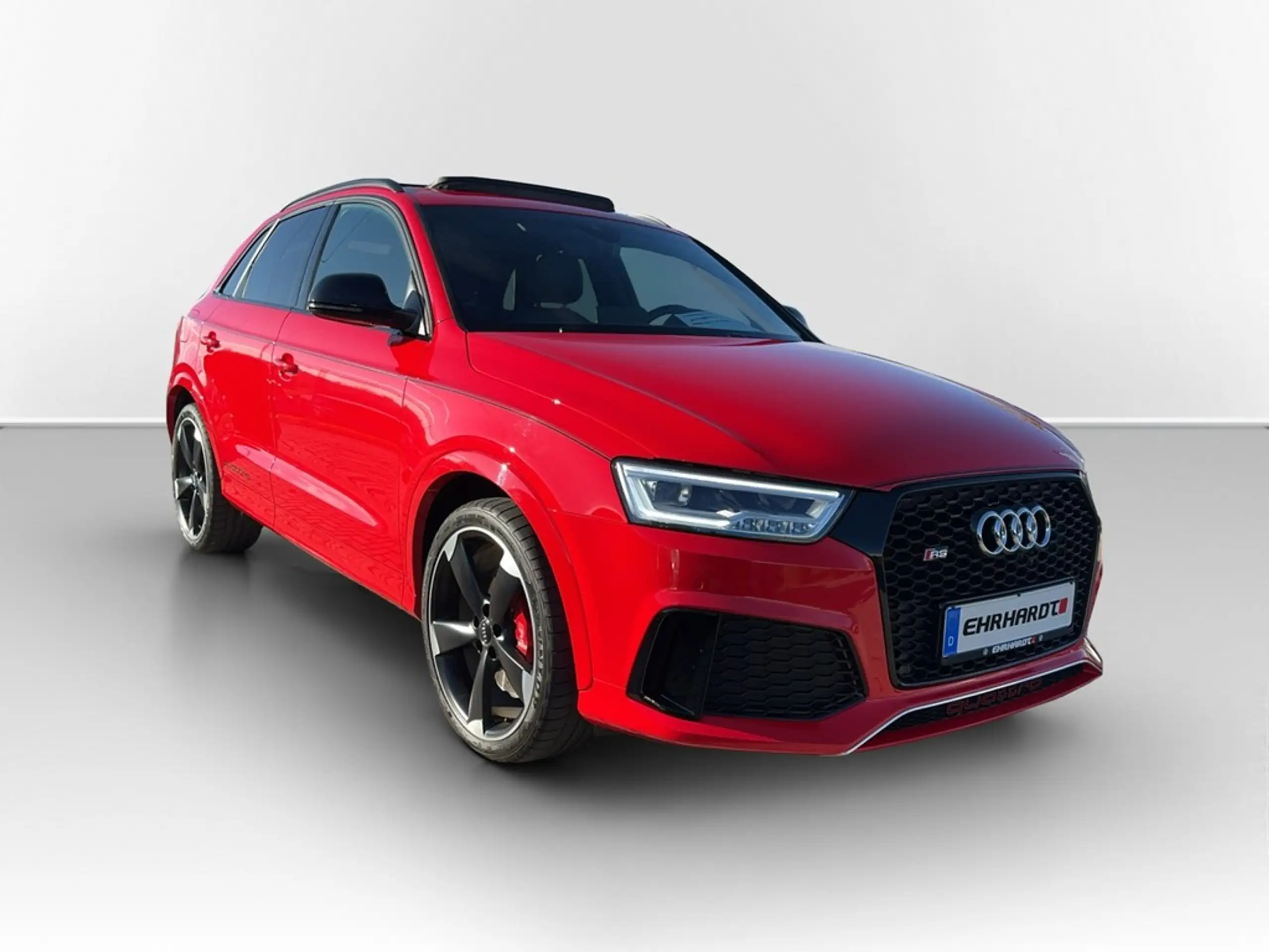 Audi - RS Q3