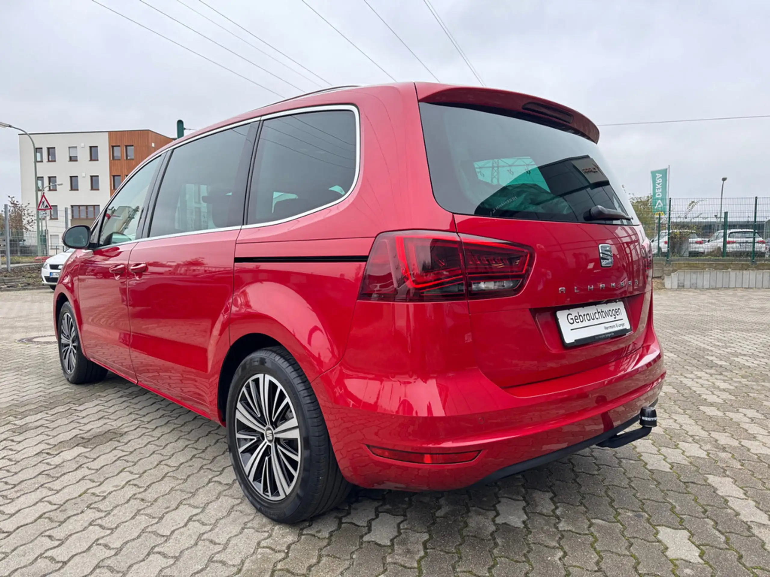 SEAT - Alhambra