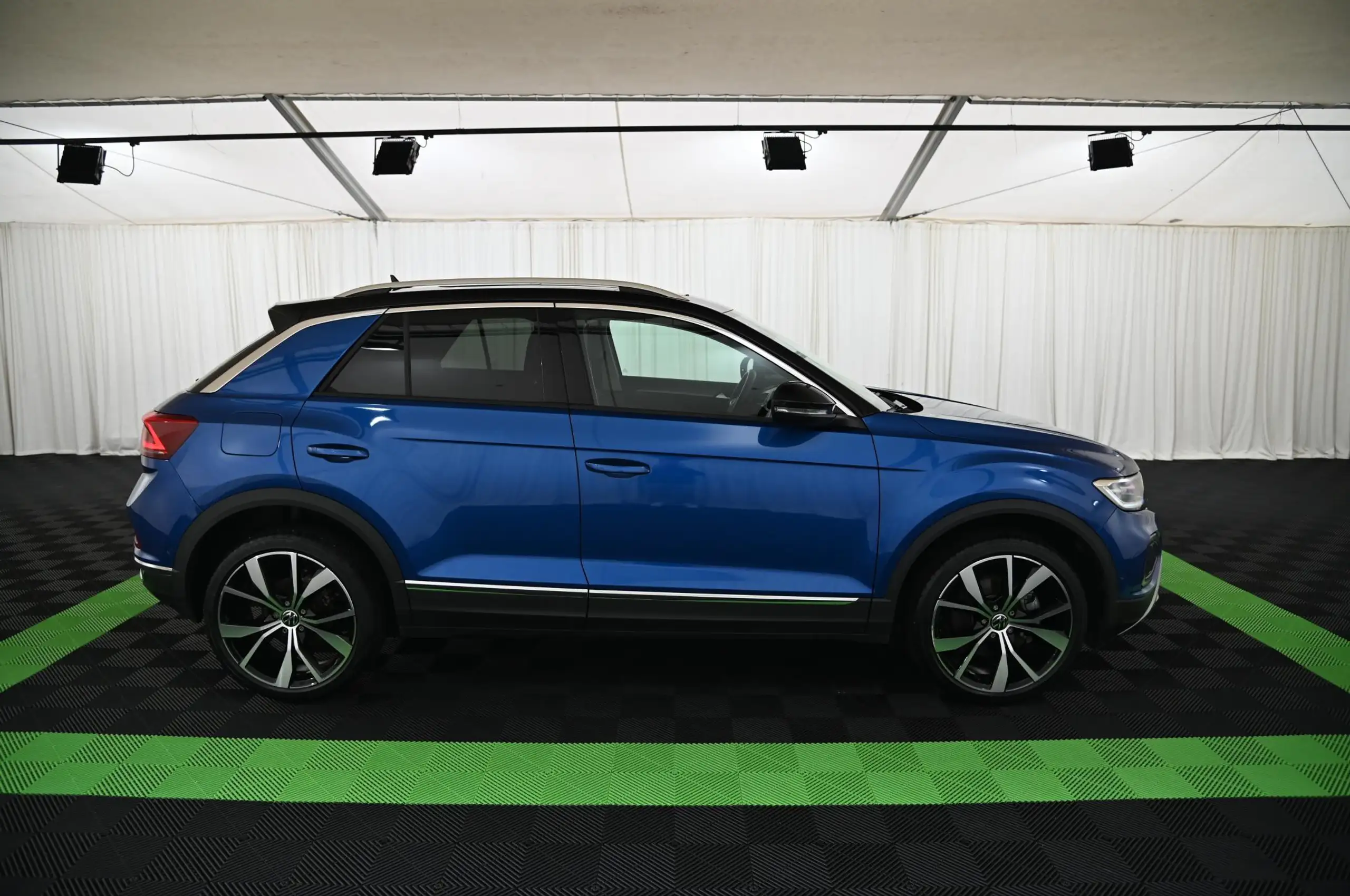 Volkswagen - T-Roc