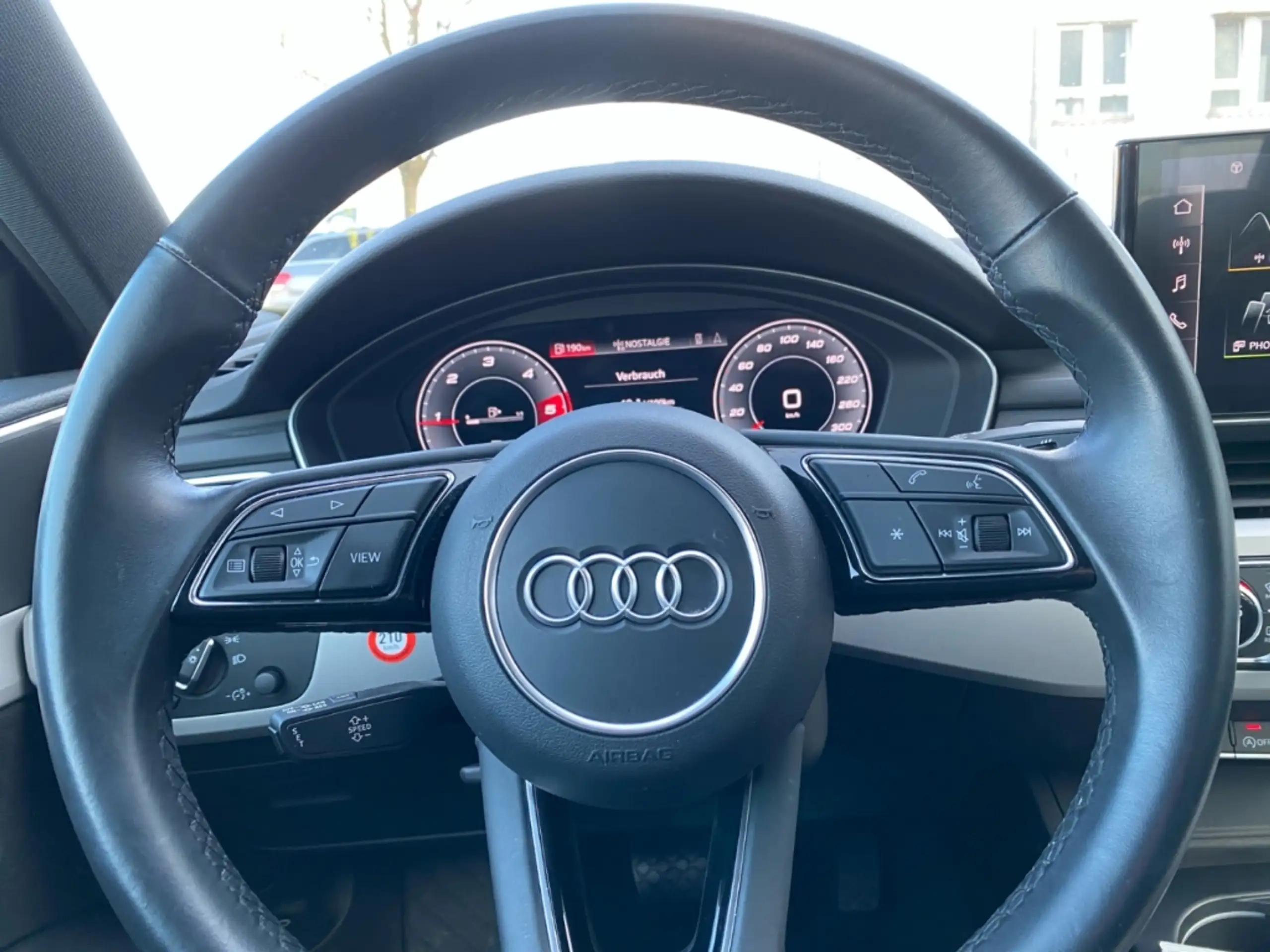 Audi - A4