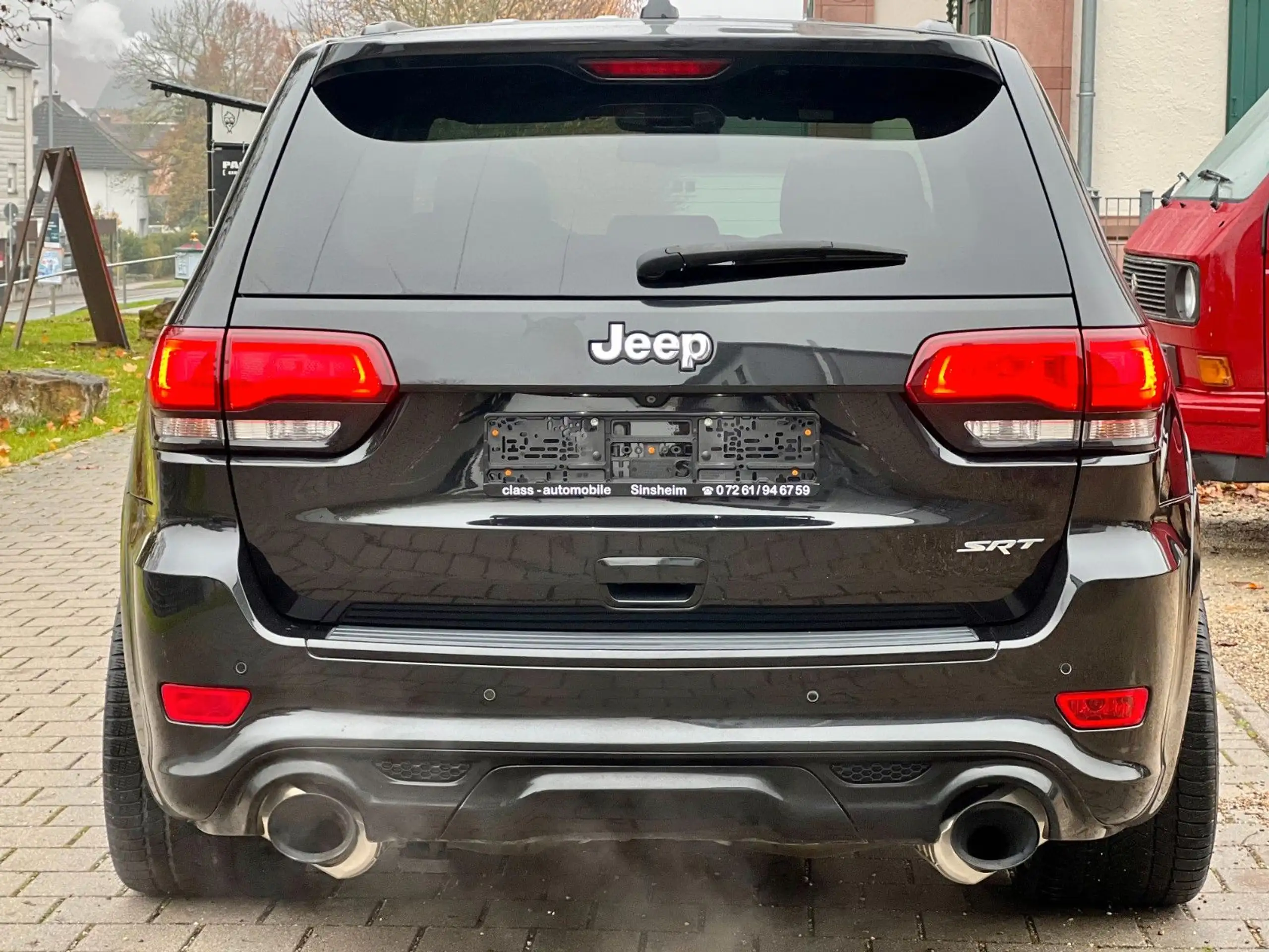 Jeep - Grand Cherokee