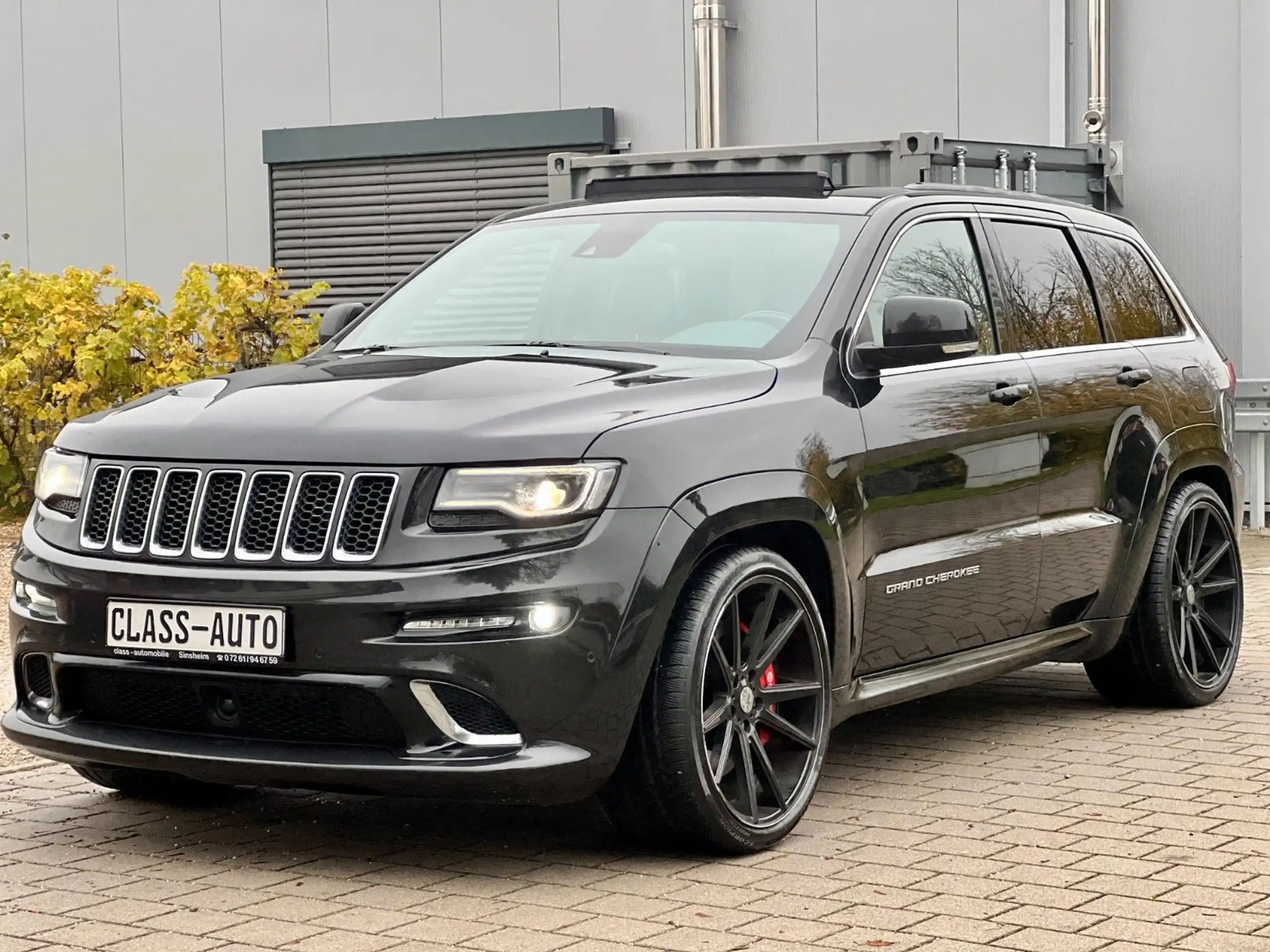 Jeep - Grand Cherokee