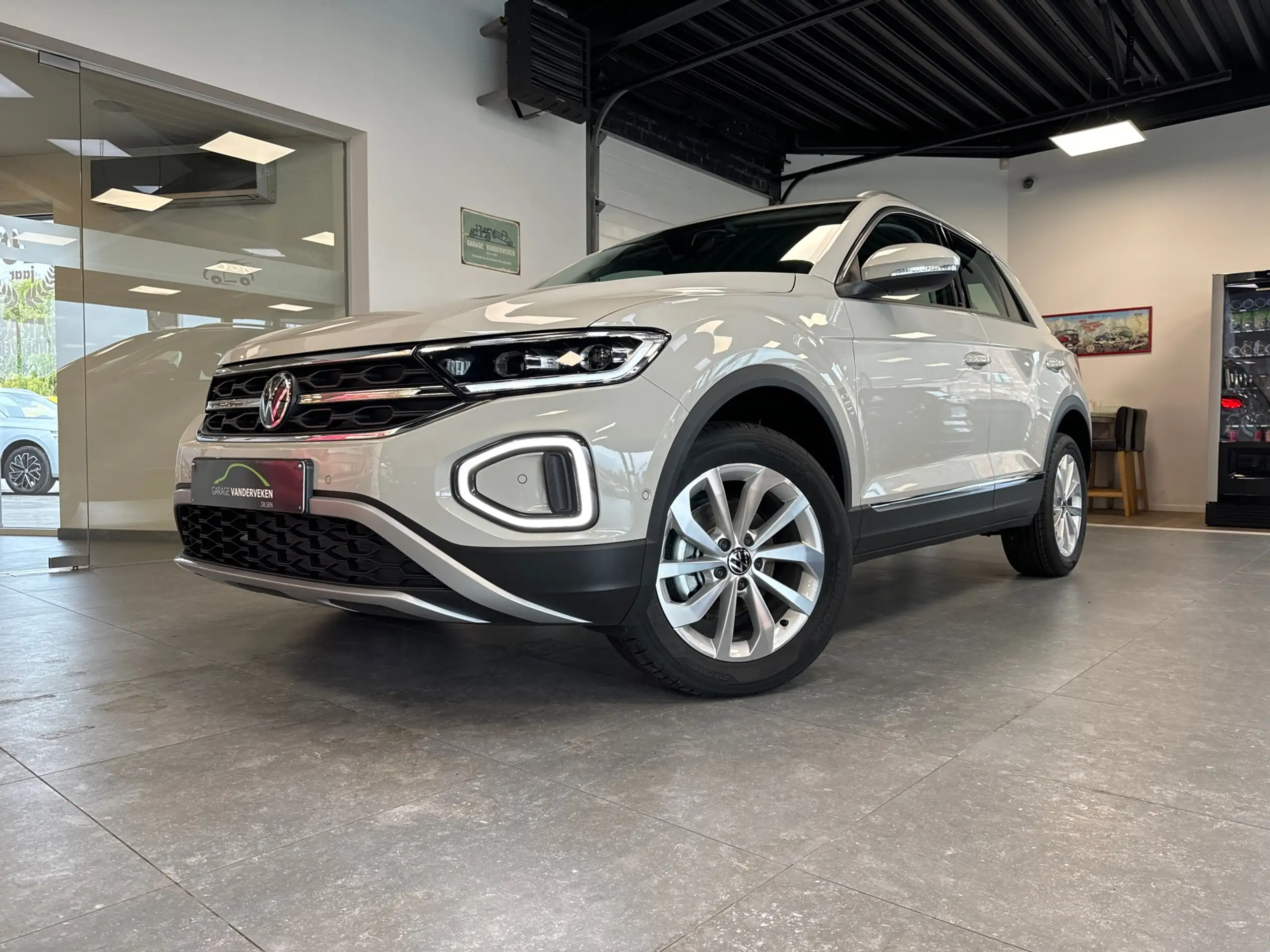 Volkswagen - T-Roc