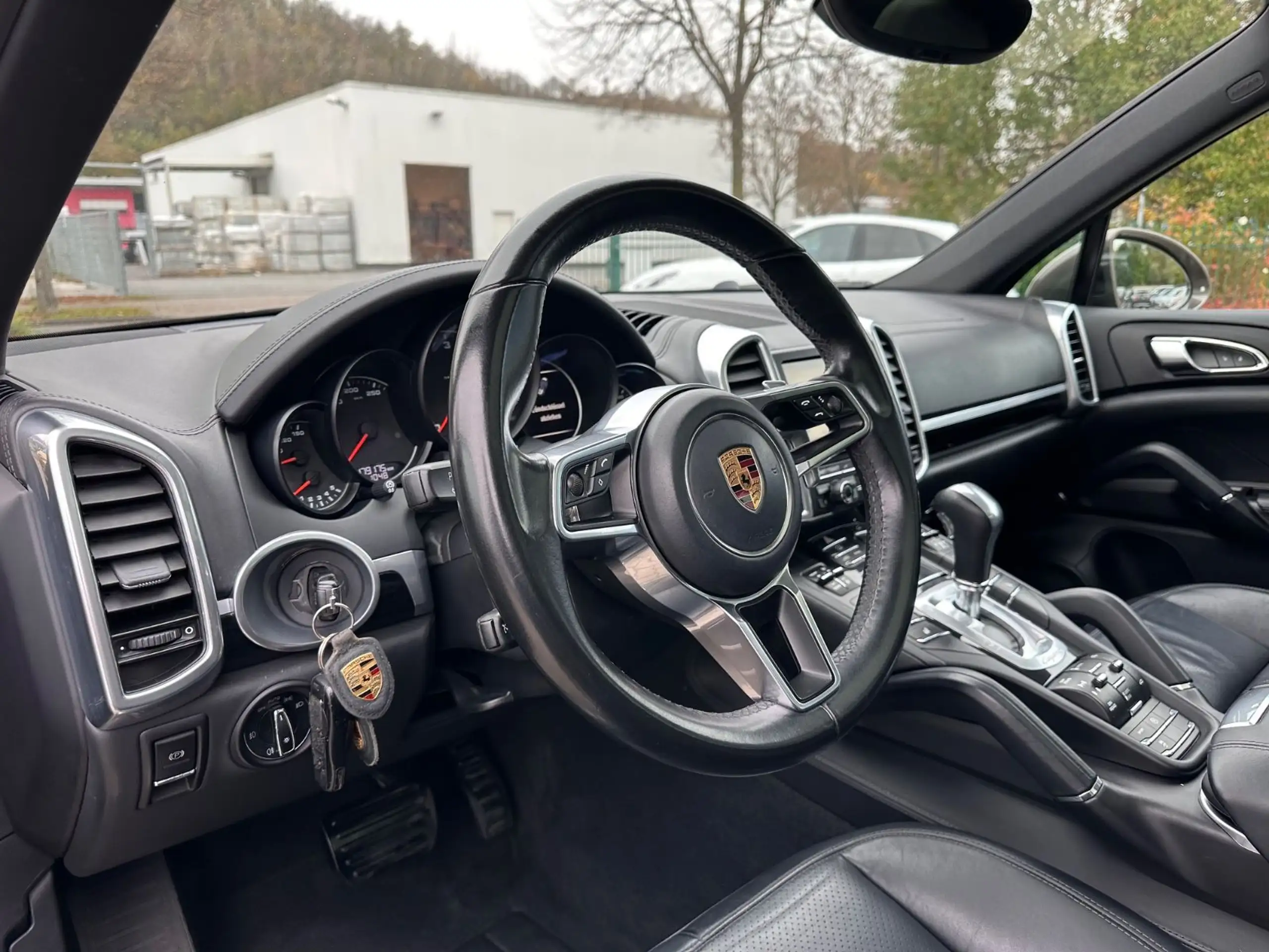 Porsche - Cayenne