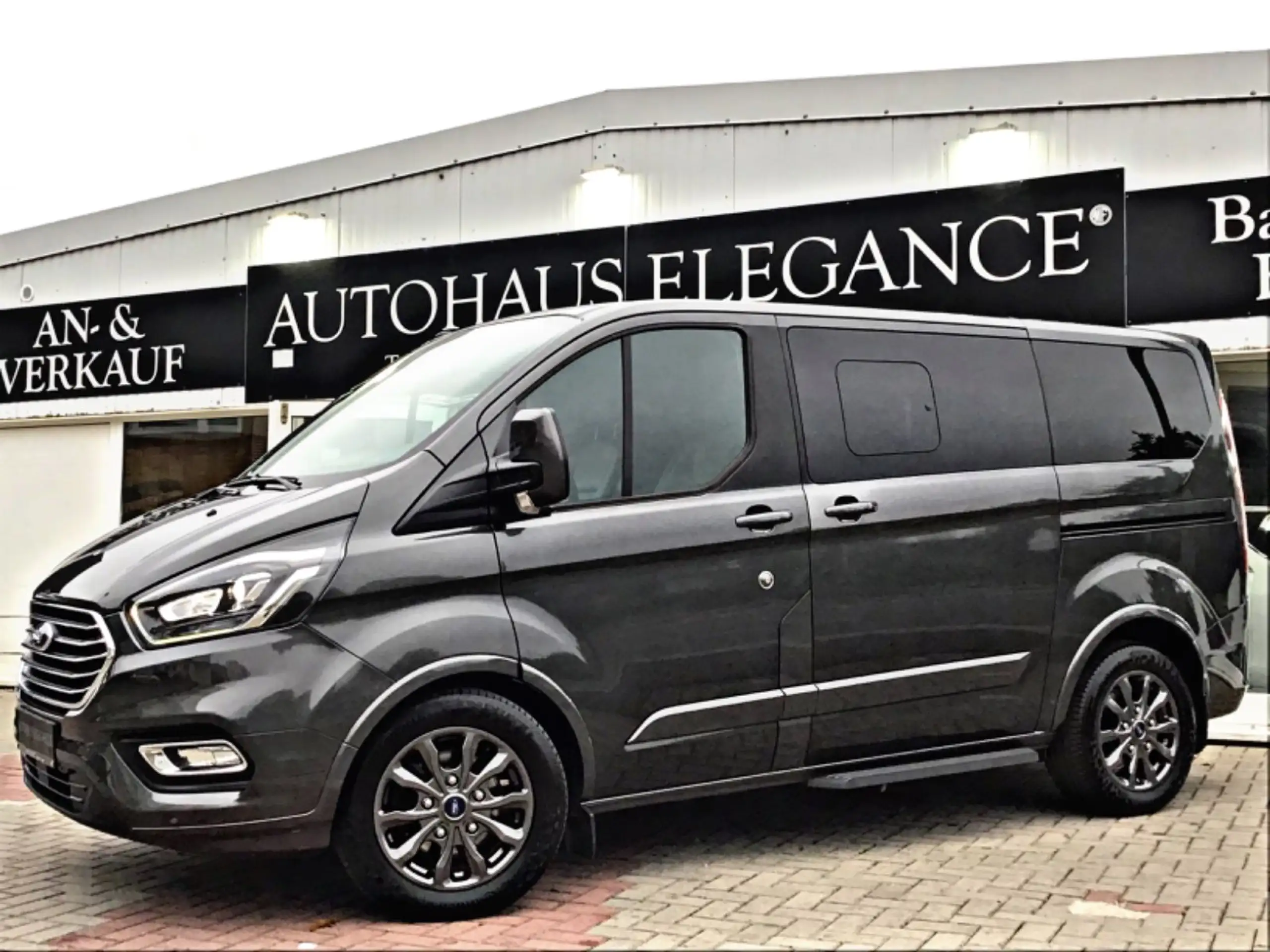 Ford - Transit Custom